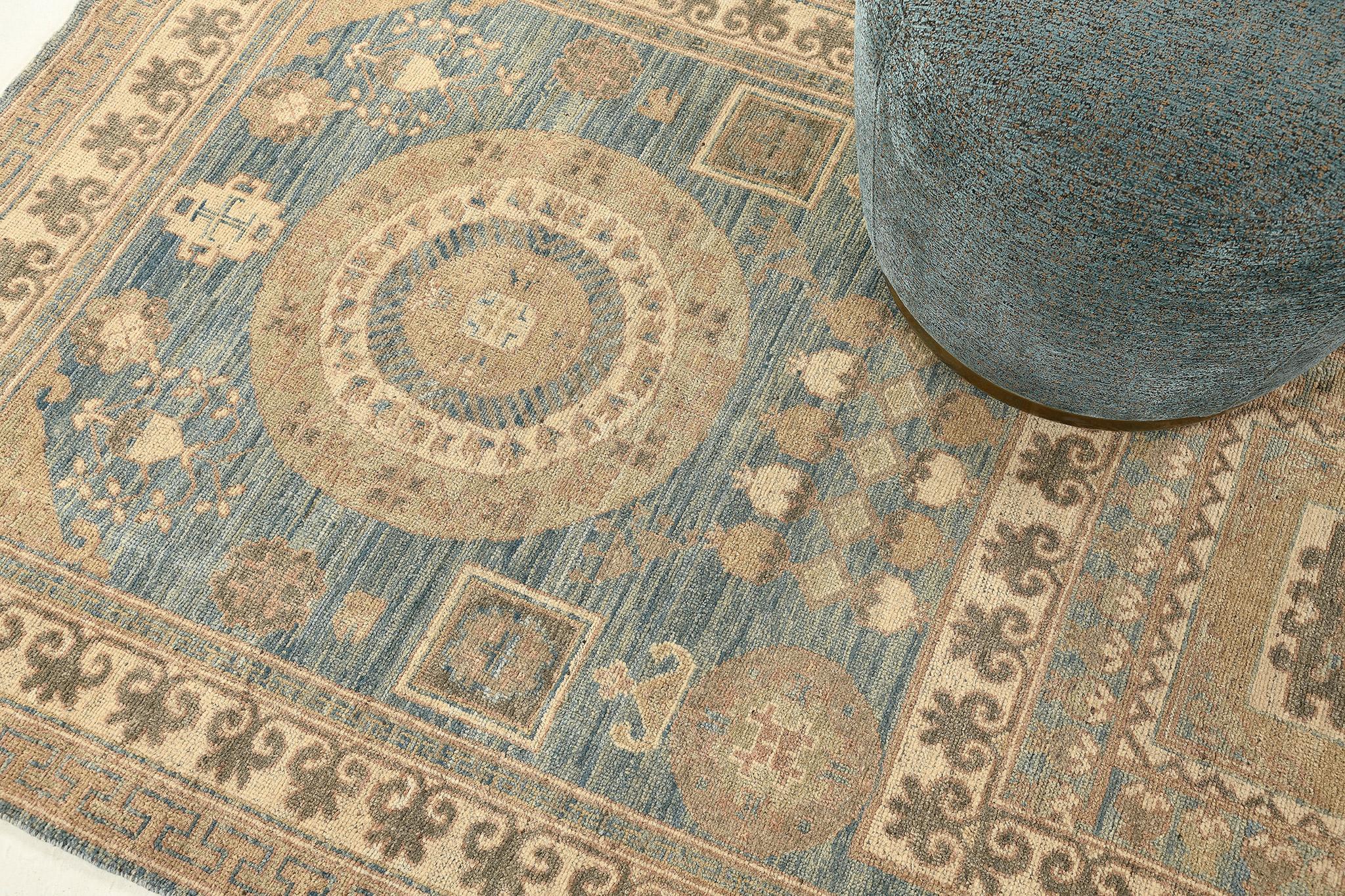 Khotan-Design-Revival des 18. Jahrhunderts D5467 (Afghanisch) im Angebot