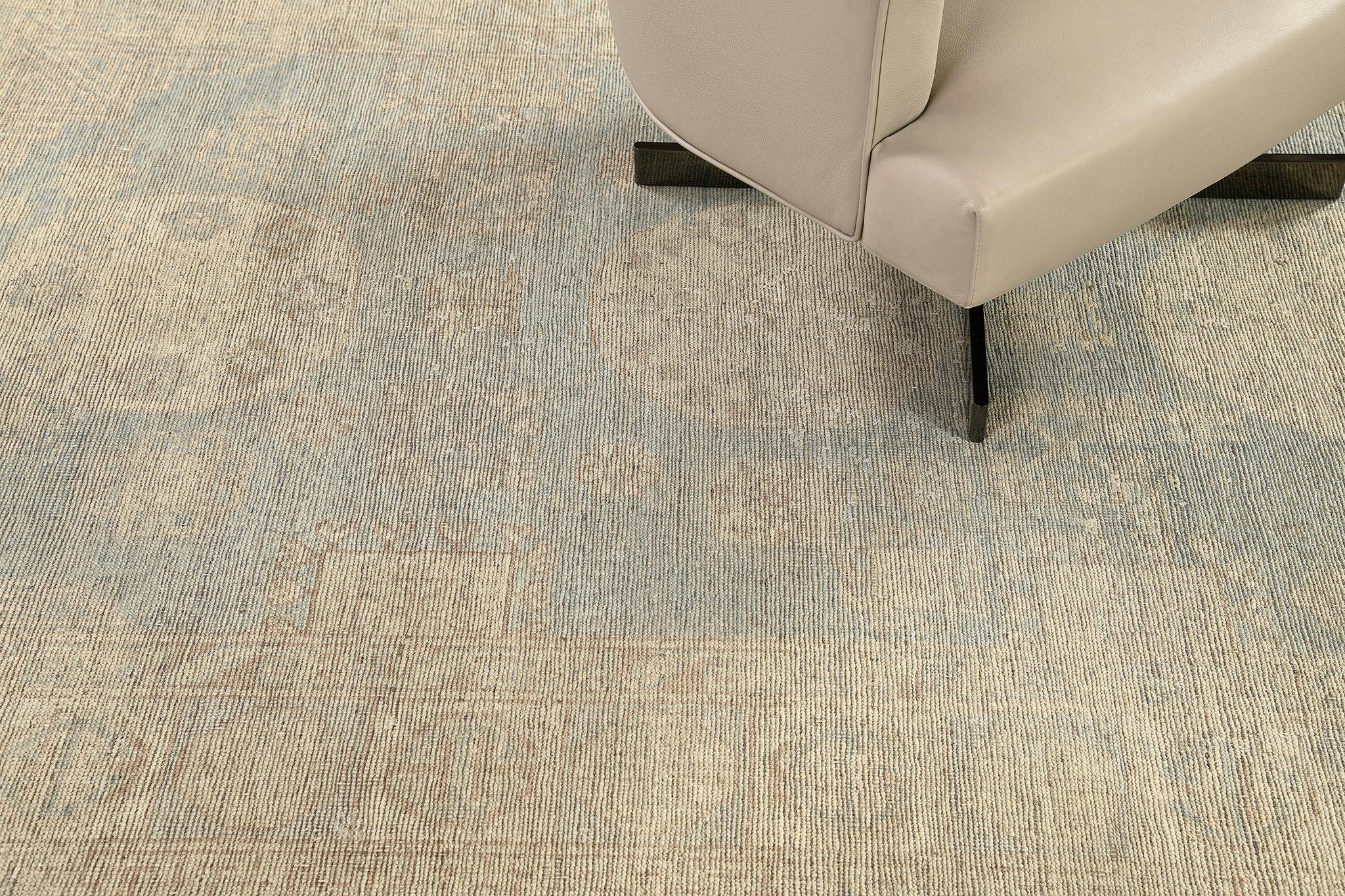 Runner di Khotan del 18° secolo con design revival In condizioni Nuovo in vendita a WEST HOLLYWOOD, CA