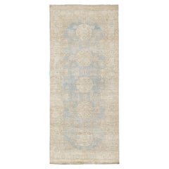 Runner di Khotan del 18° secolo con design revival