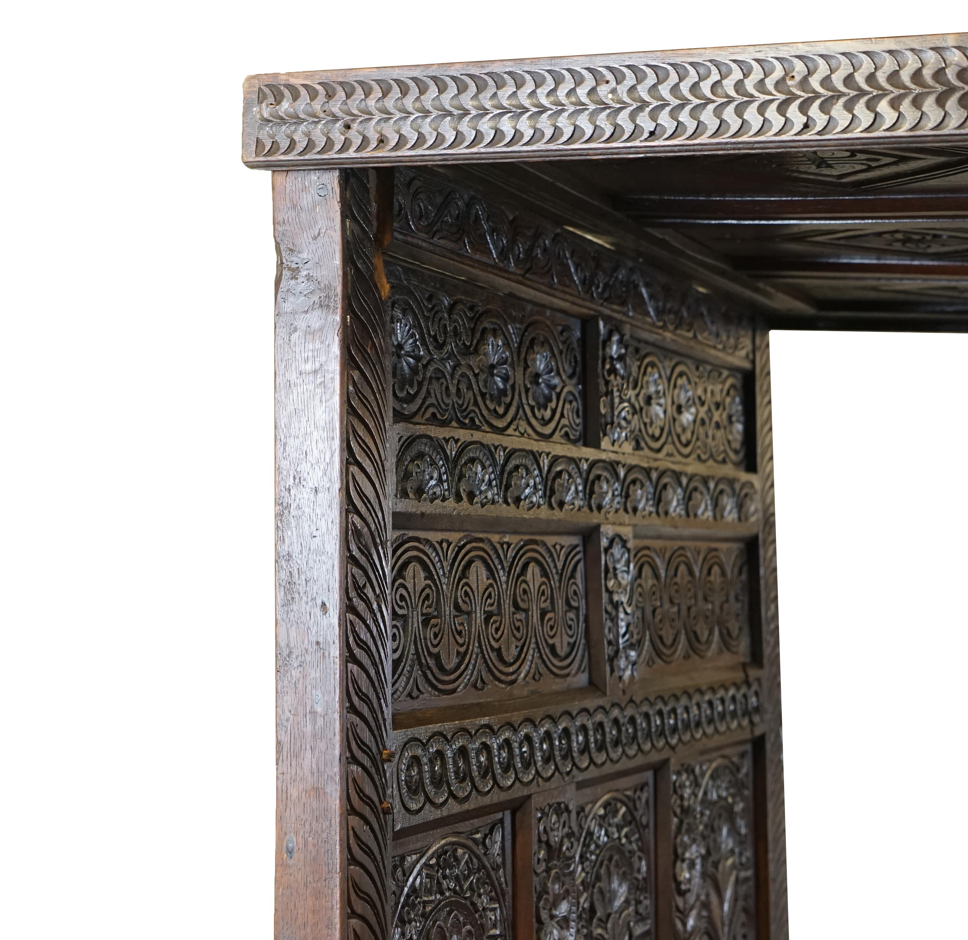 18TH CENTURY KING GEORGE I CiRCA 1700 ORNATELY CARVED JACOBEAN OAK TESTER BED 2