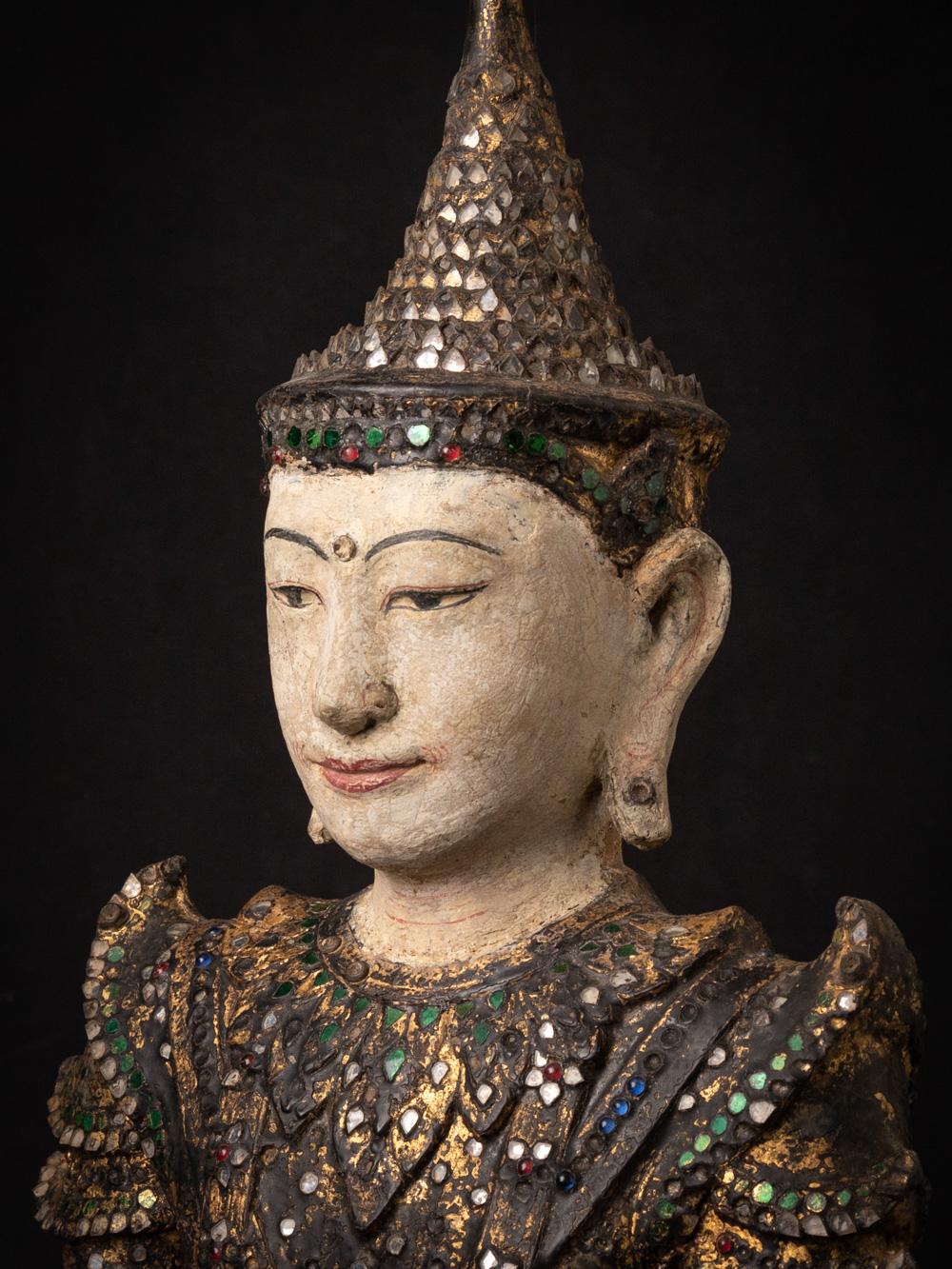 18th century - Konebaung period antique wooden Burmese Buddha statue For Sale 7