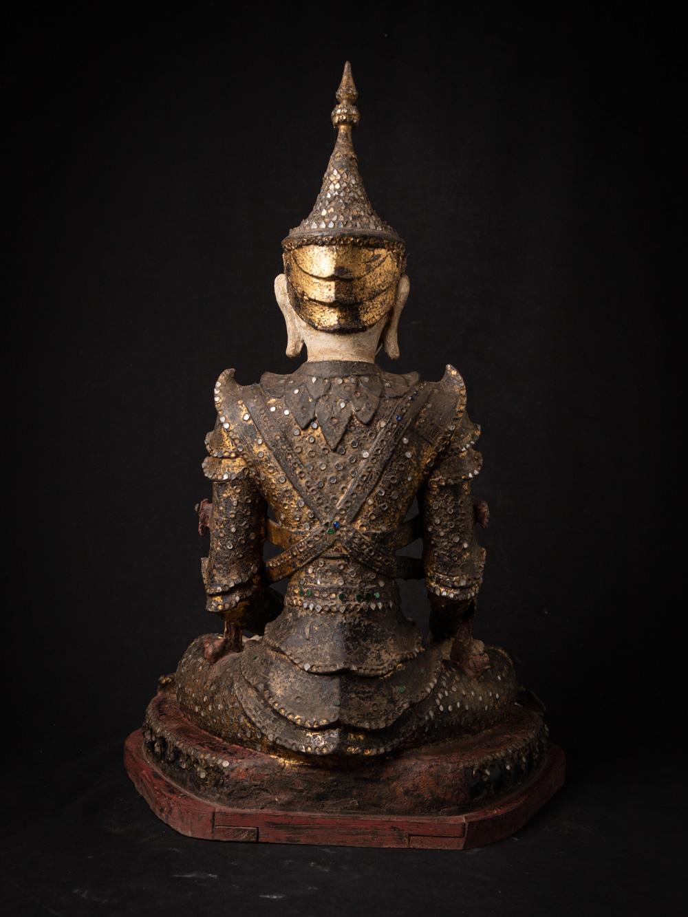 18th Century and Earlier 18th century - Konebaung period antique wooden Burmese Buddha statue For Sale