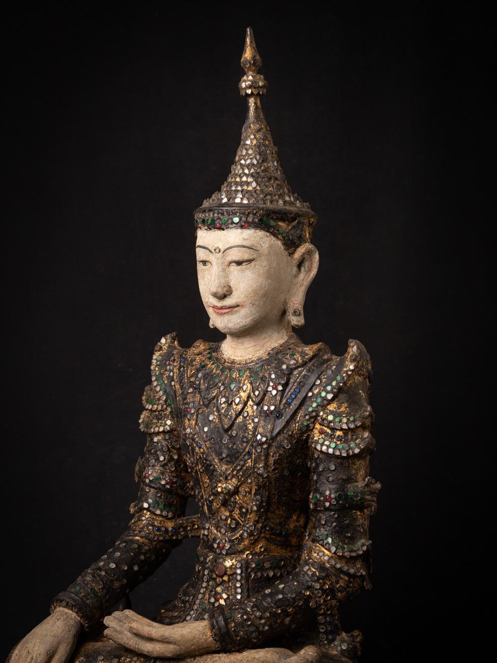 18th century - Konebaung period antique wooden Burmese Buddha statue For Sale 4