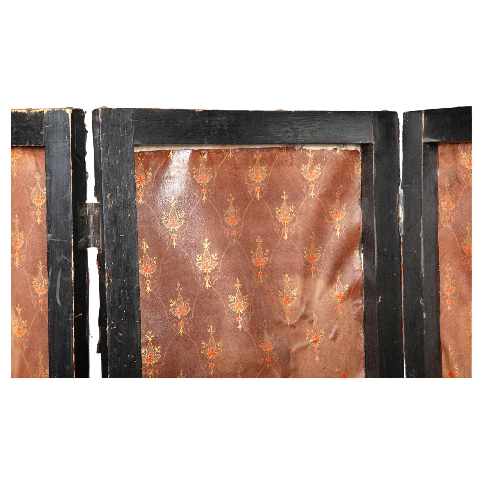 Dutch Colonial 18th Century l Painted and Tooled Leather Four-Panel Screen  For Sale