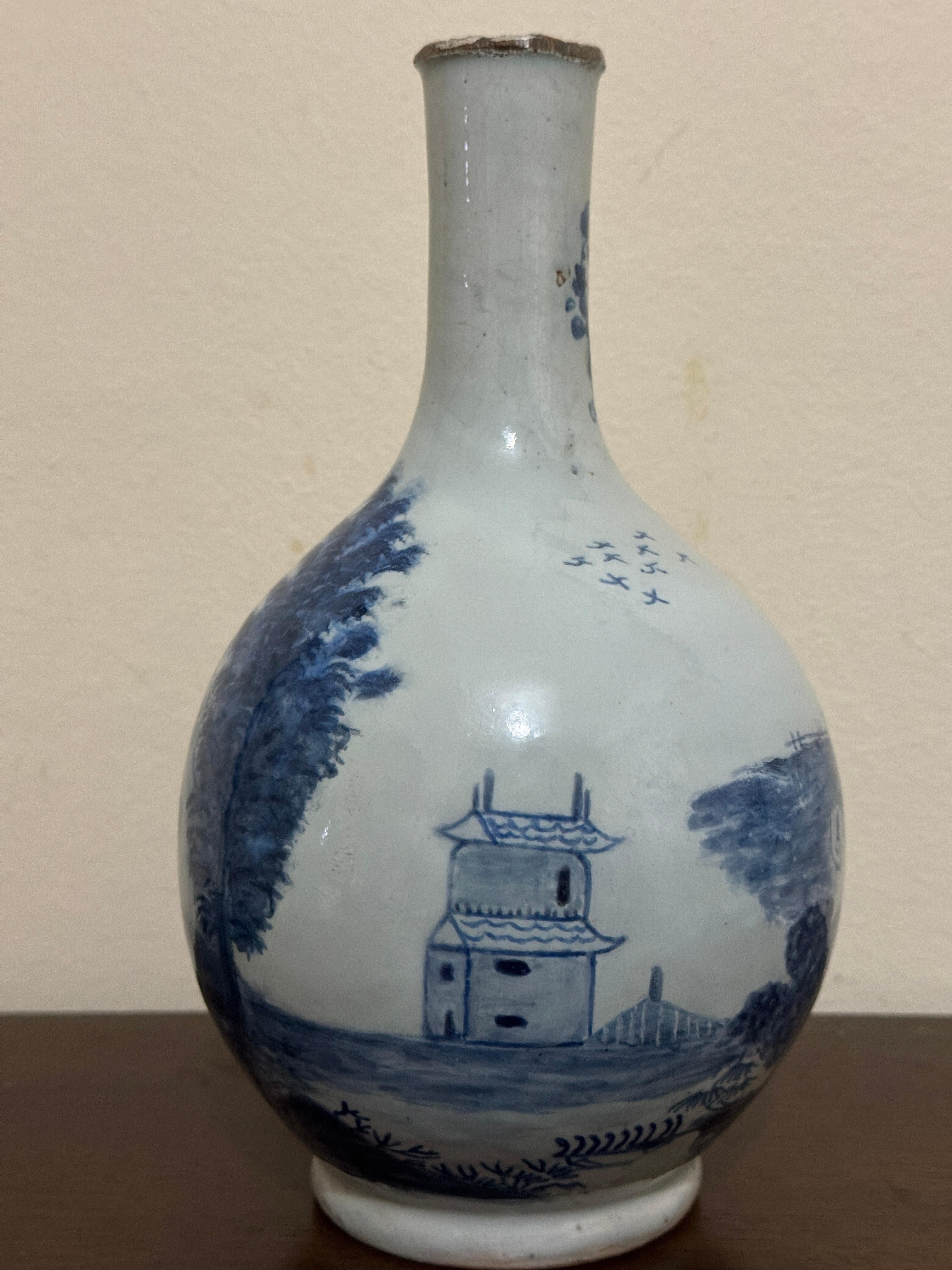 Qing 18th Century Lambeth Pottery Delftware Bottle For Sale
