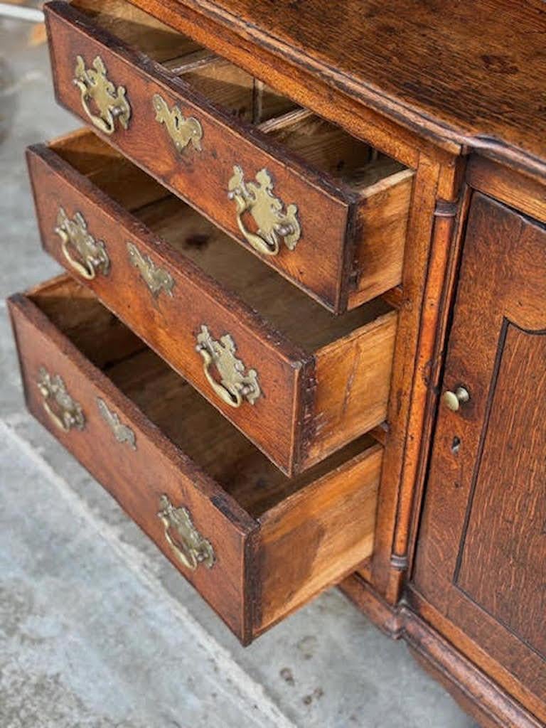 18th Century Lancashire Oak Dresser Base For Sale 1