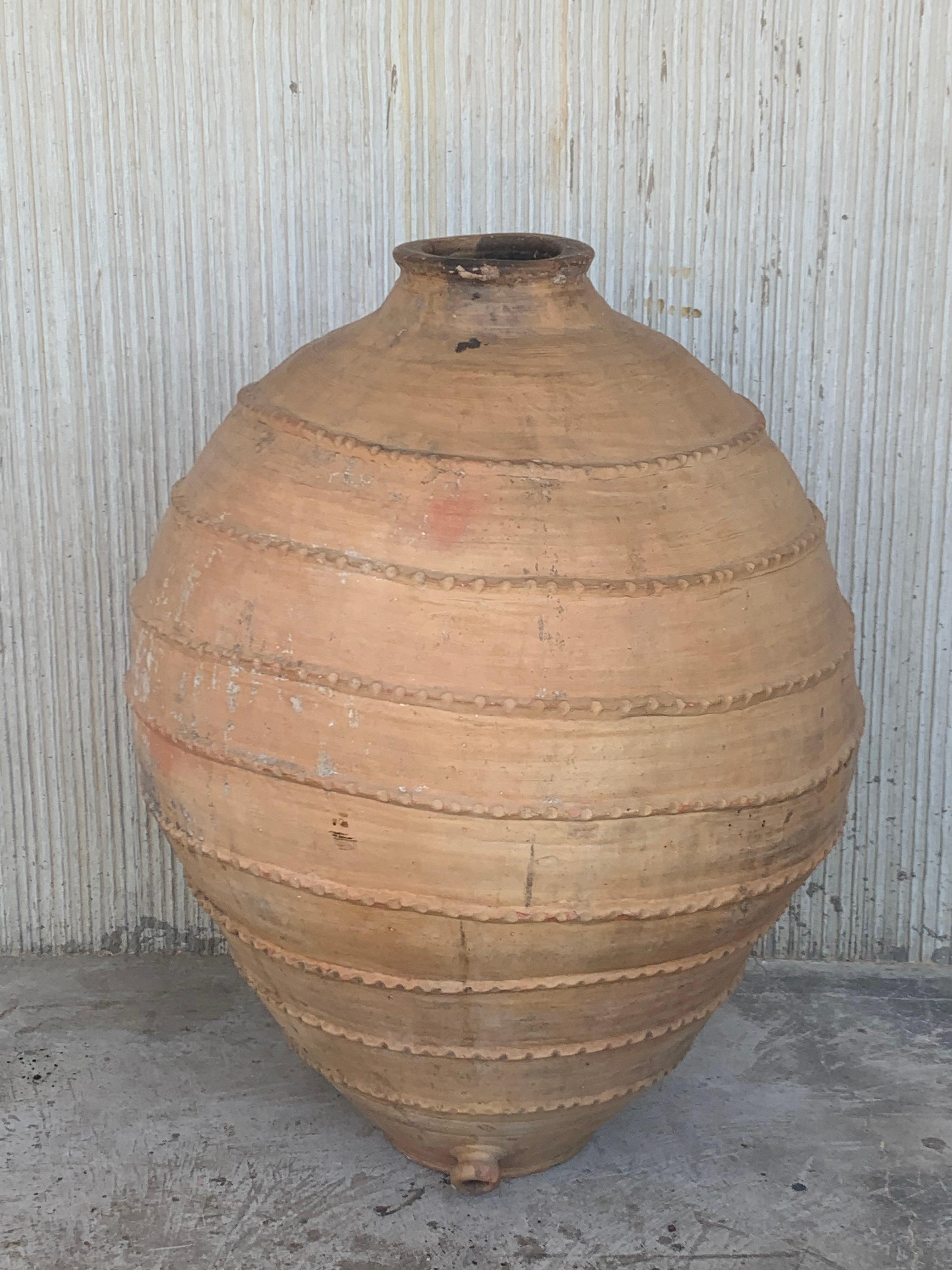 Spanish 18th Century Large 41´ Terracotta Ribbed Vessel, Vase, Planter with Low Tap For Sale