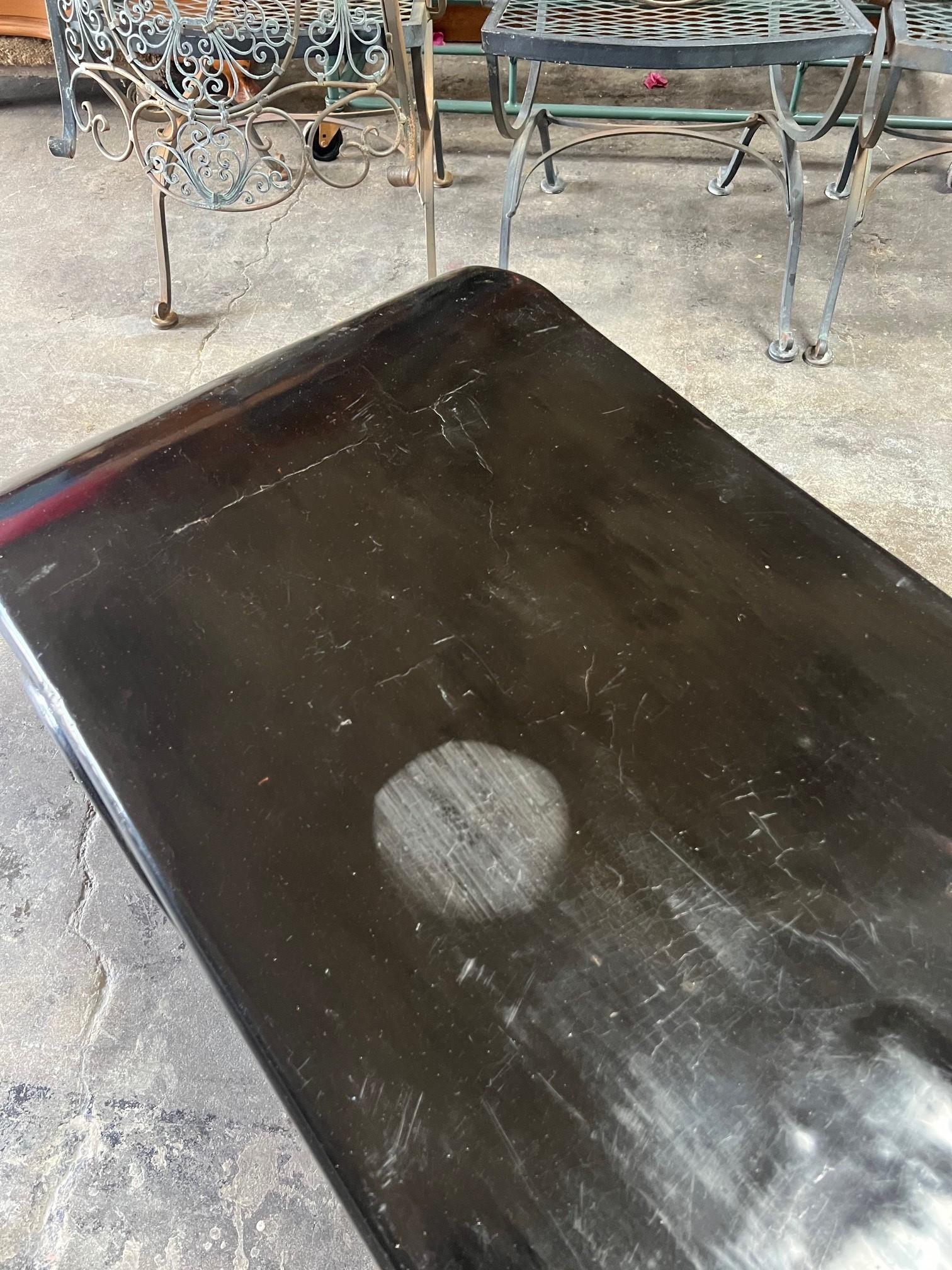 Late 18th Century 18th Century Large Black Lacquered Finish Scroll Leg Low Chinese Coffee Table For Sale