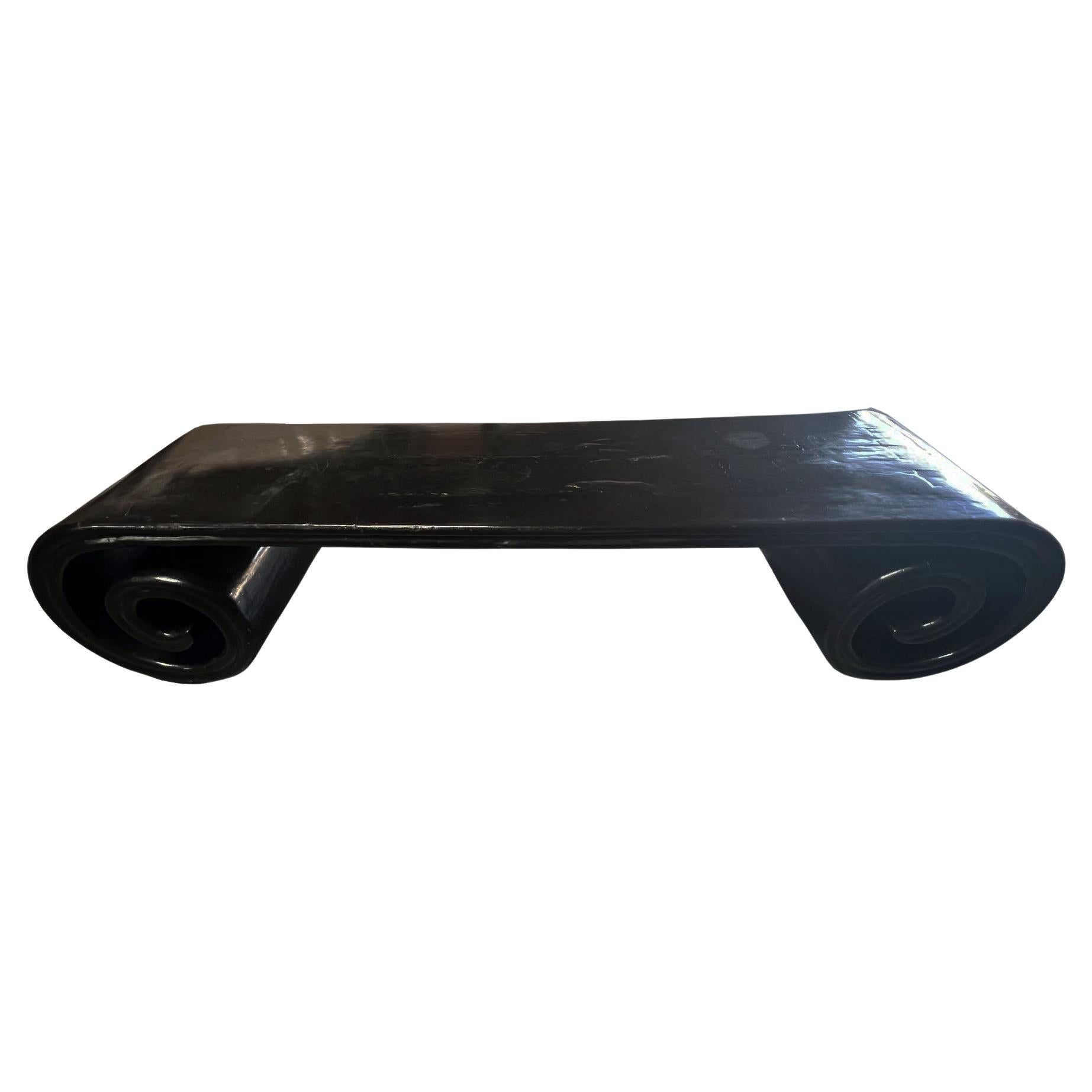 18th Century Large Black Lacquered Finish Scroll Leg Low Chinese Coffee Table For Sale
