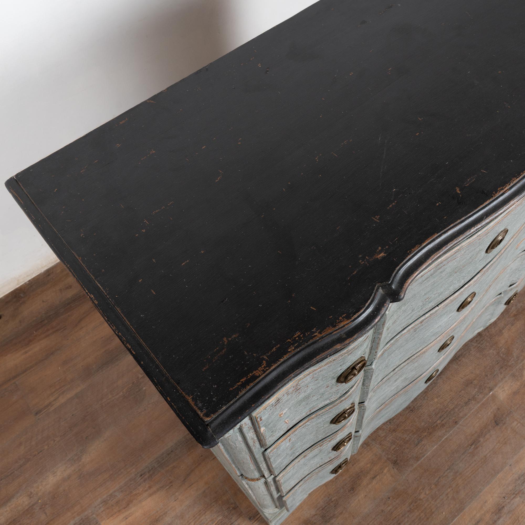 Ottone Grande cassettone rococò blu del XVIII secolo, Danimarca in vendita