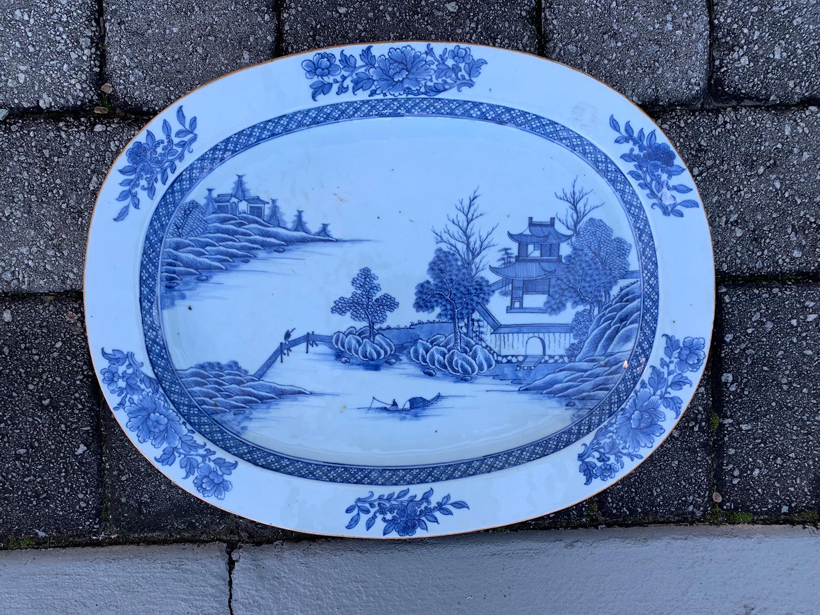 18th century large Chinese blue and white charger.