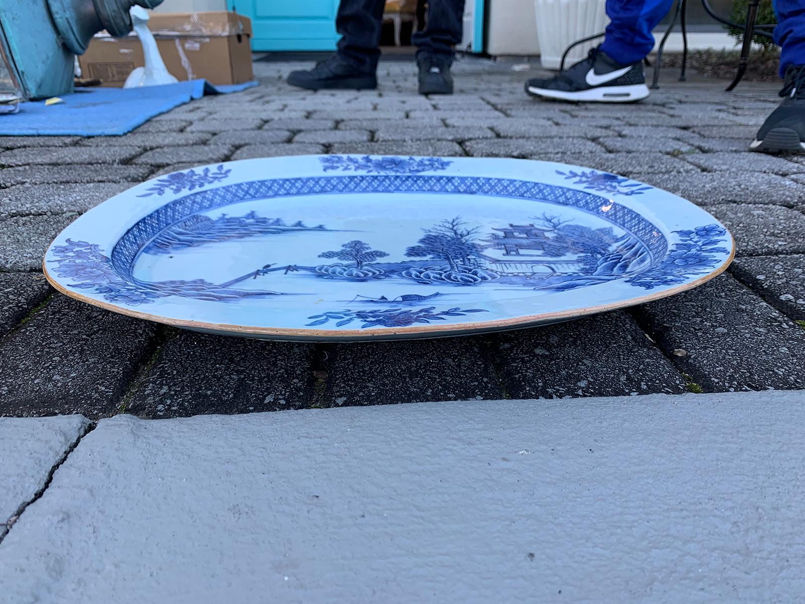 Porcelain 18th Century Large Chinese Blue and White Charger For Sale