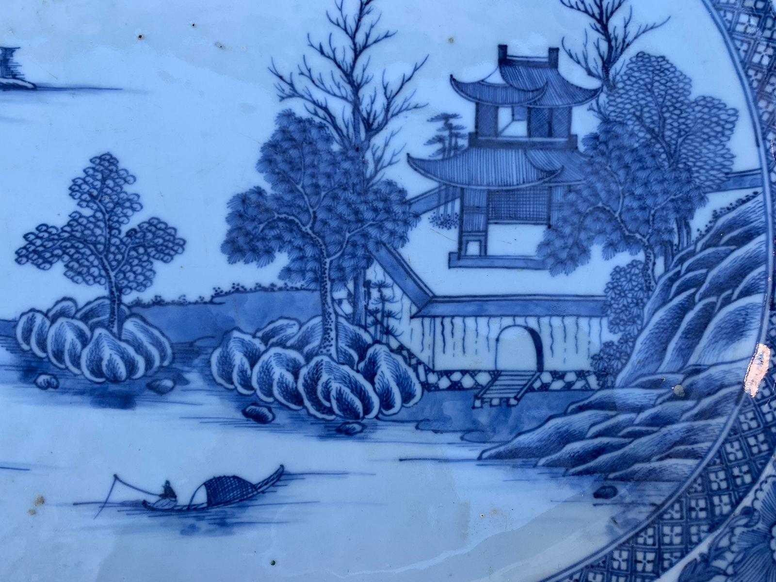 18th Century Large Chinese Blue and White Charger For Sale 2