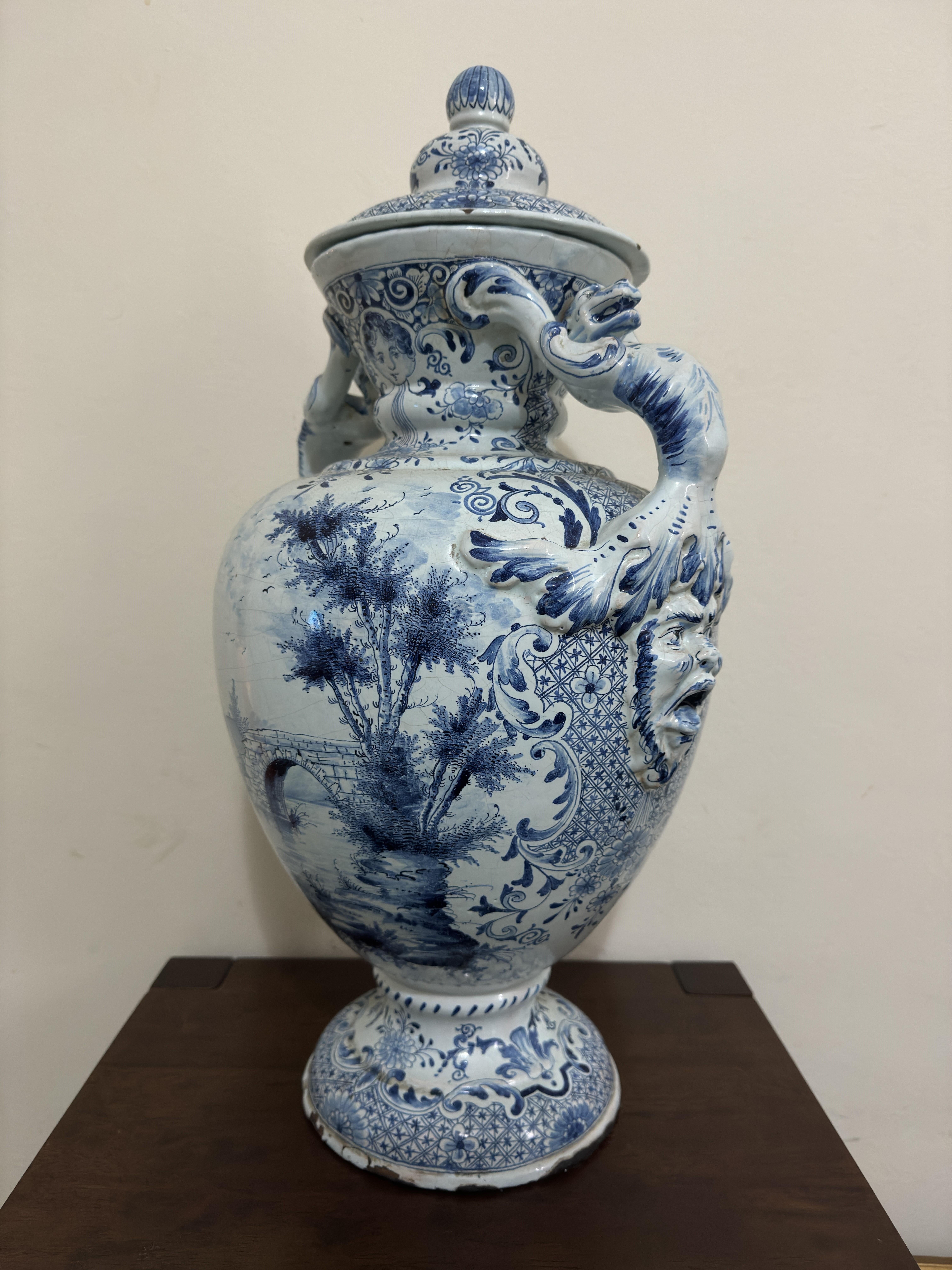 18th Century Large Delft Urn / Vase with Handles In Good Condition For Sale In Maidstone, GB
