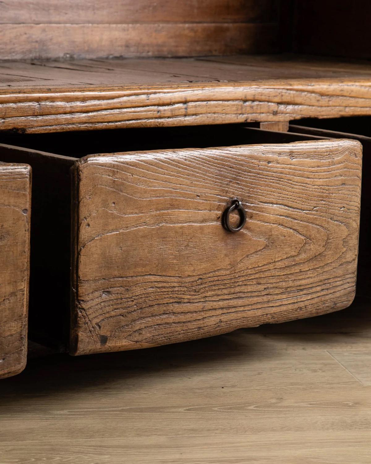 Hand-Carved 18th Century Large Dutch Oak Settle Bench For Sale