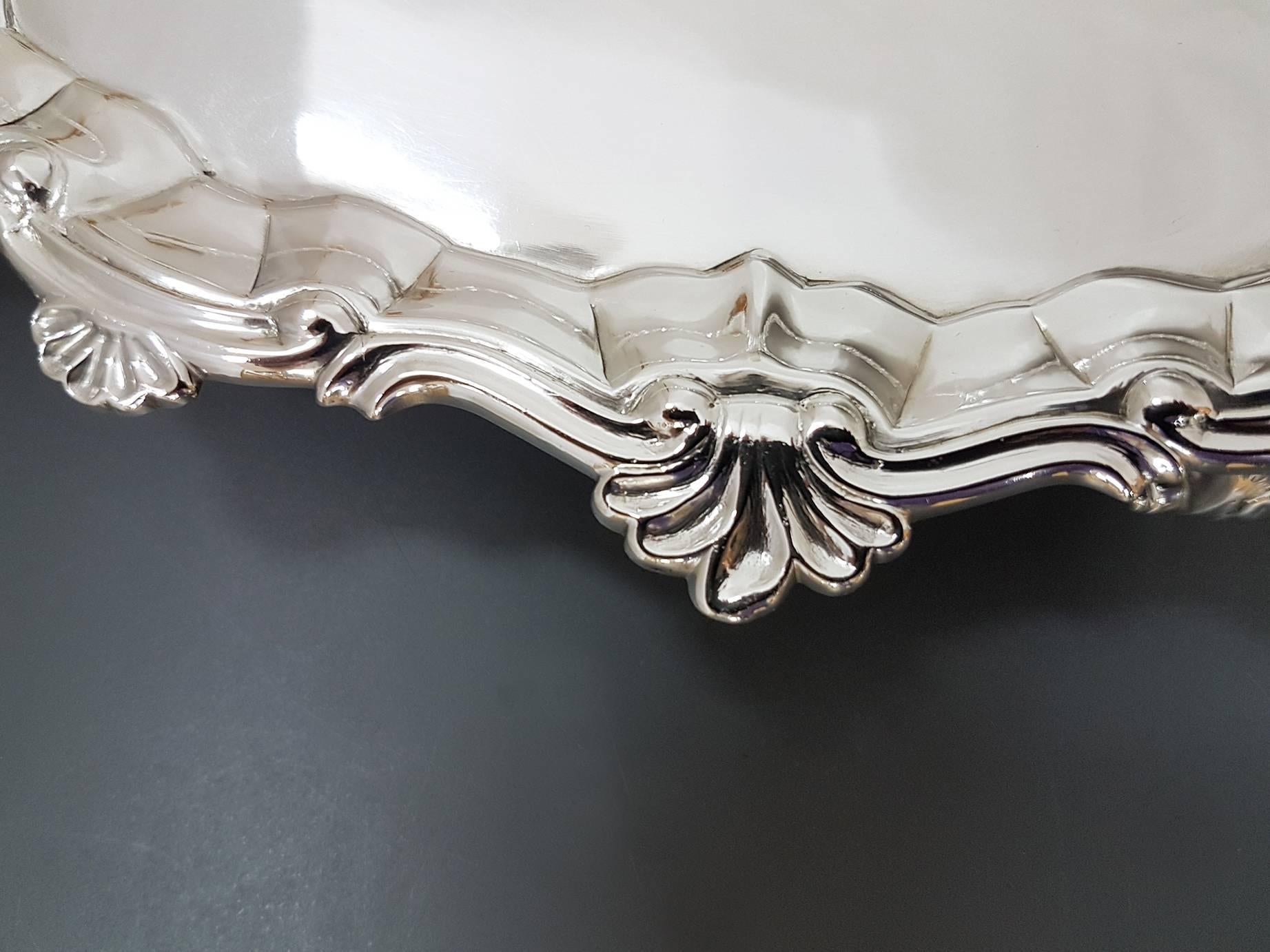 18th Century Large Georgian Sterling Silver Salver with Engraved Coat Arms 3