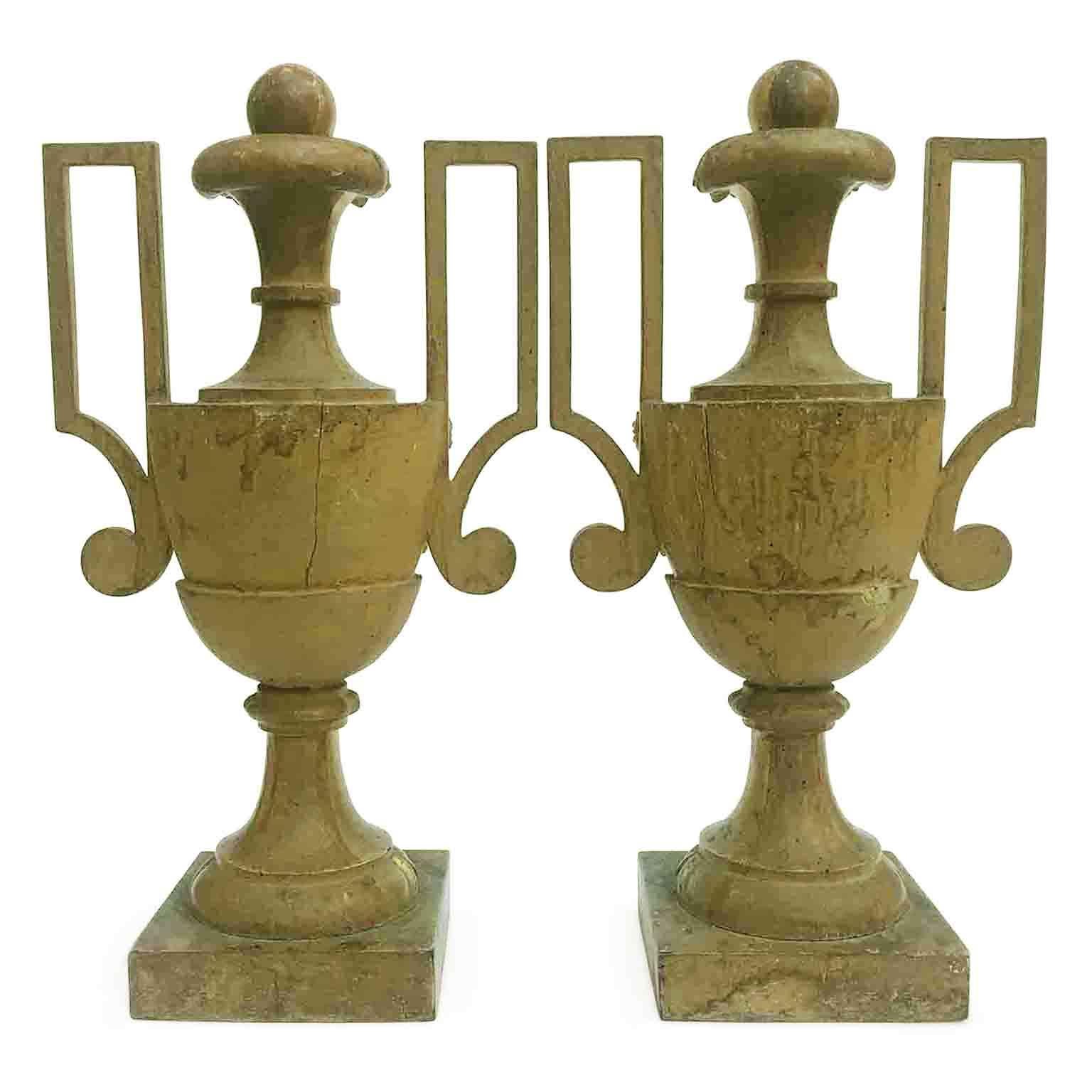 18th Century Large Pair of Italian Gilded Handled Vases Neoclassical Carving For Sale 3