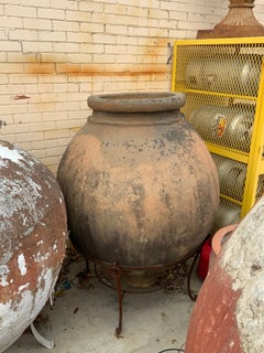Grand vase en terre cuite du Portugal du XVIIIe siècle