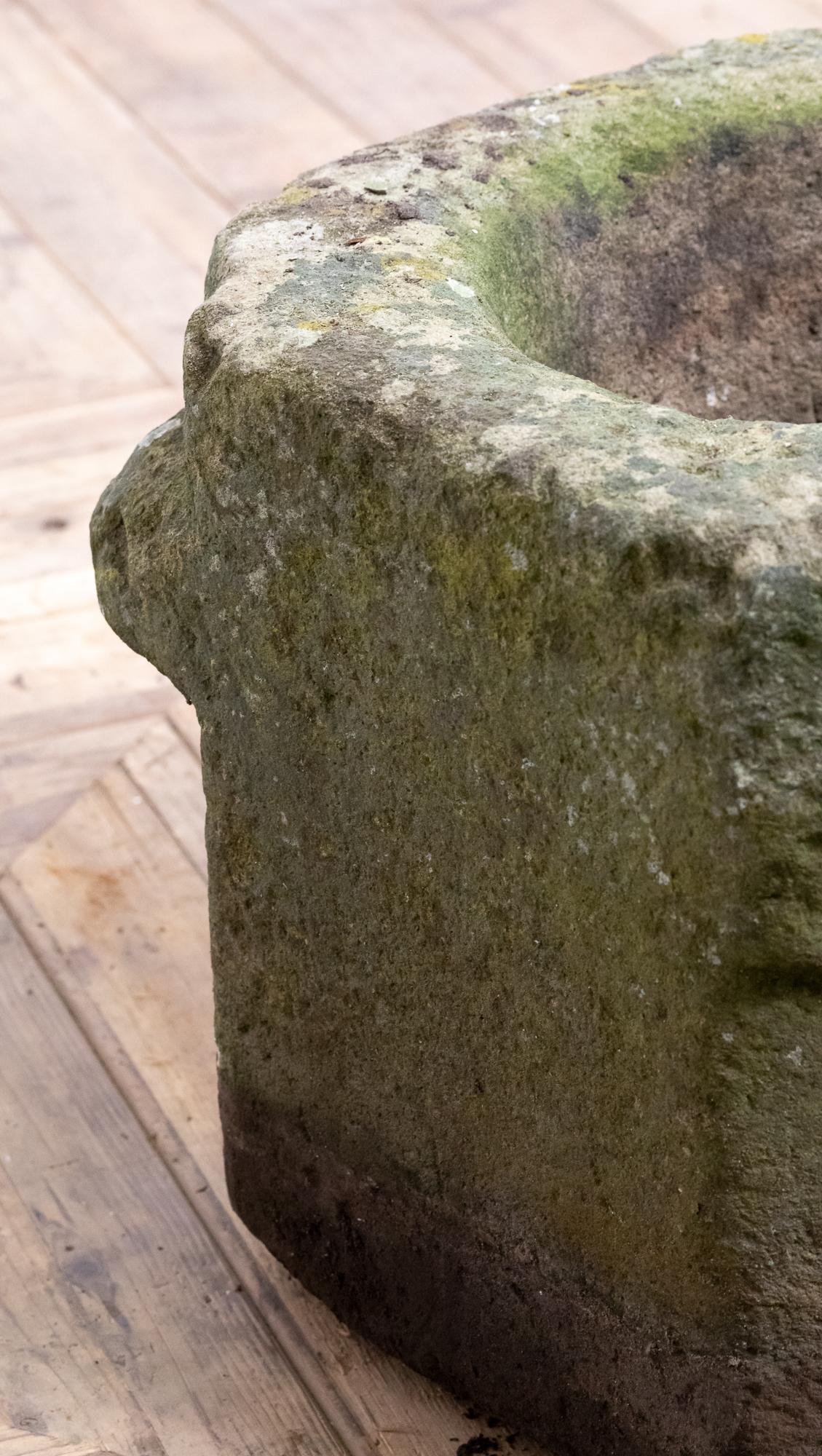 British 18th Century Large Weathered York Stone Mortar For Sale