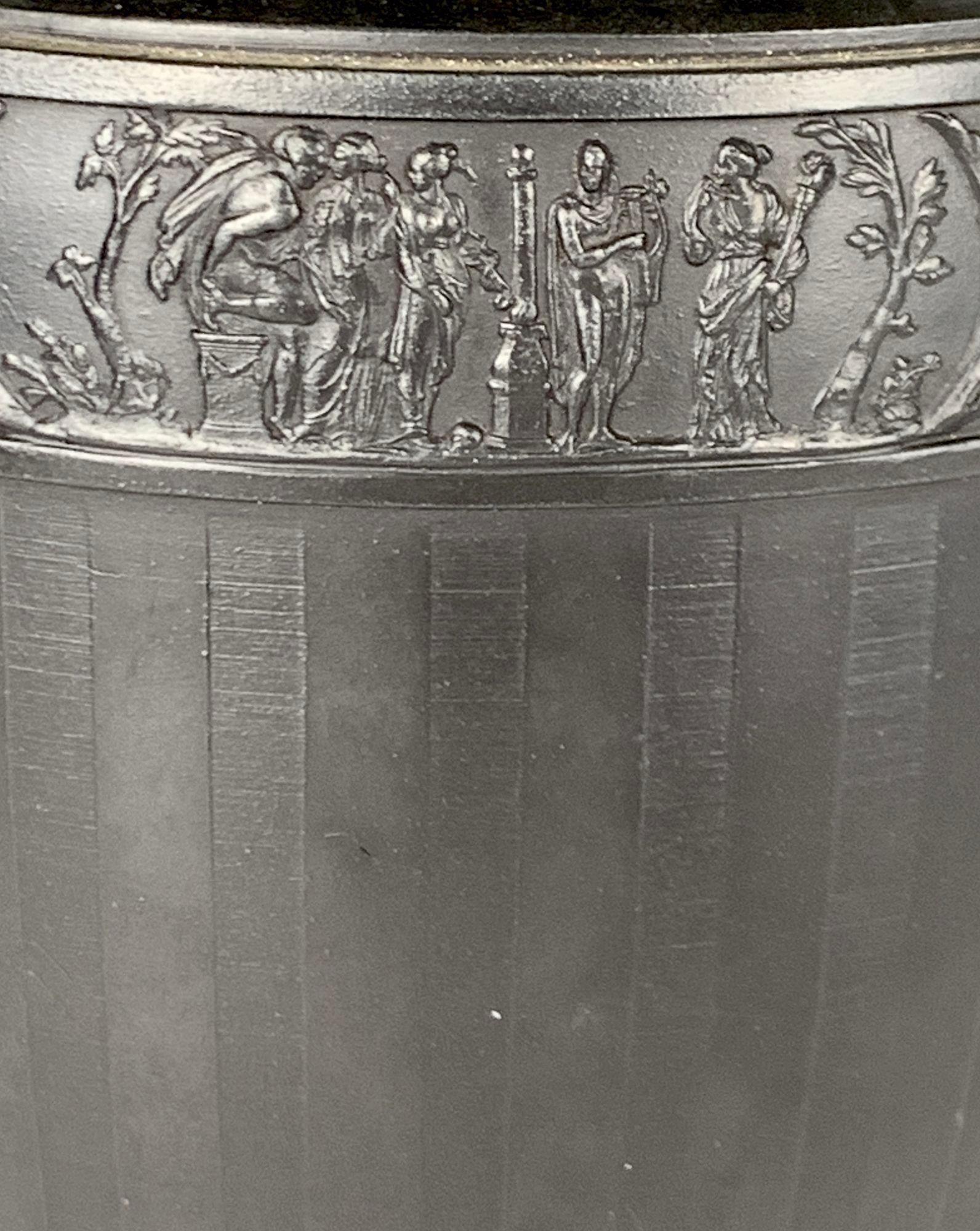 Grès porcellanato Grande vaso di basalto nero Wedgwood & Bentley del XVIII secolo, Inghilterra, CIRCA 1775 in vendita