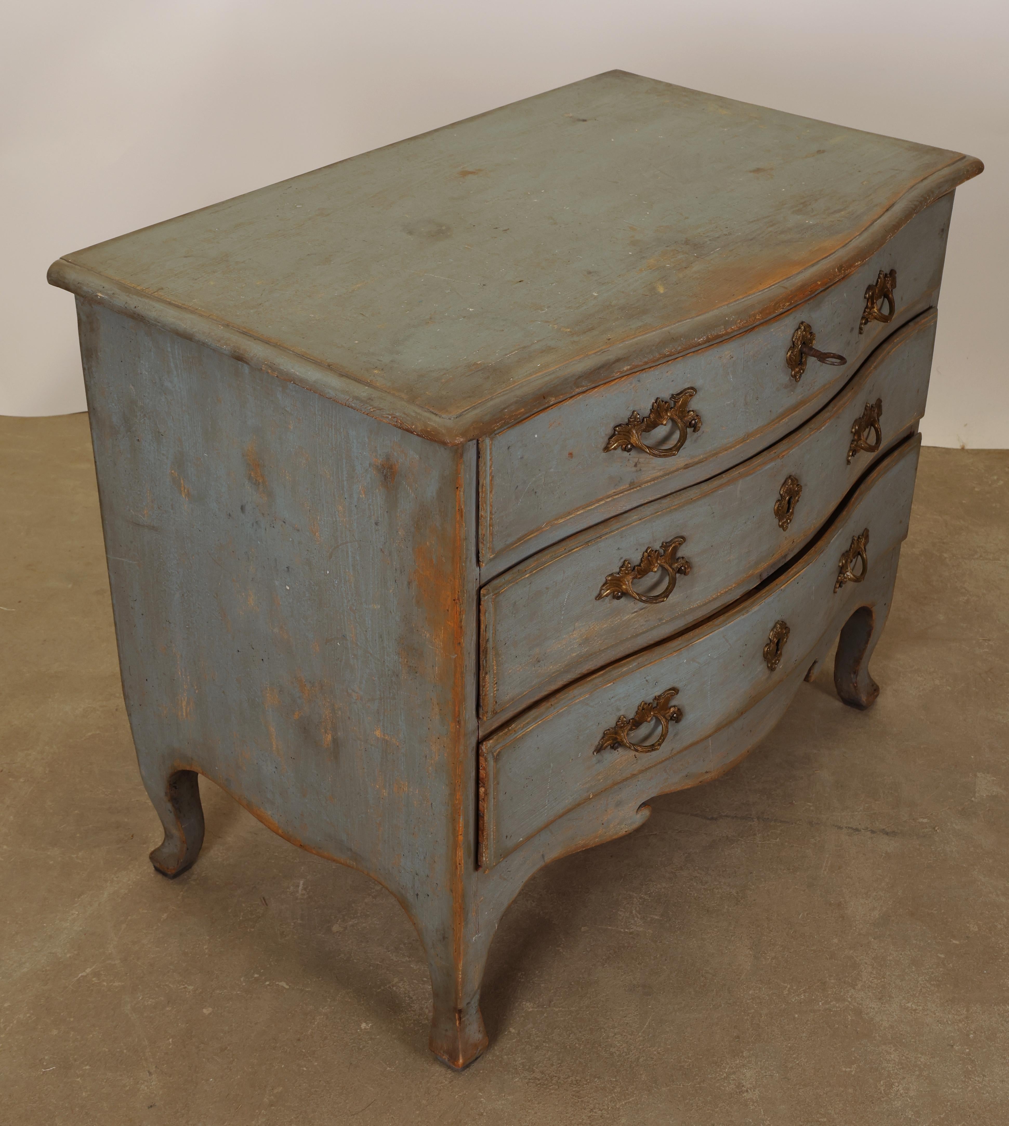 Swedish 18th Century Late Baroque Chest of Drawers For Sale