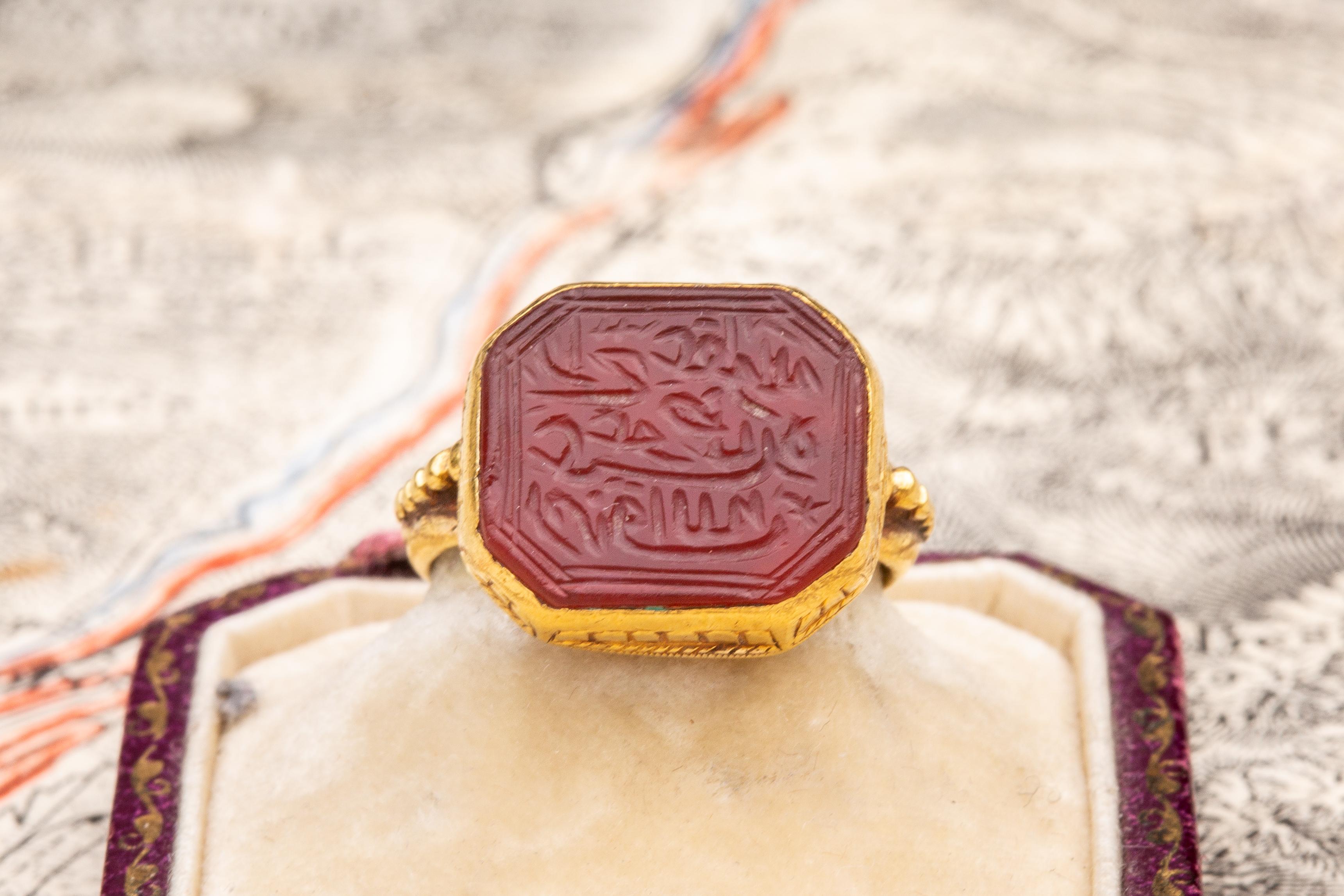 18th Century Late Safavid Dynasty 22k Carnelian Islamic Intaglio Signet Ring 1