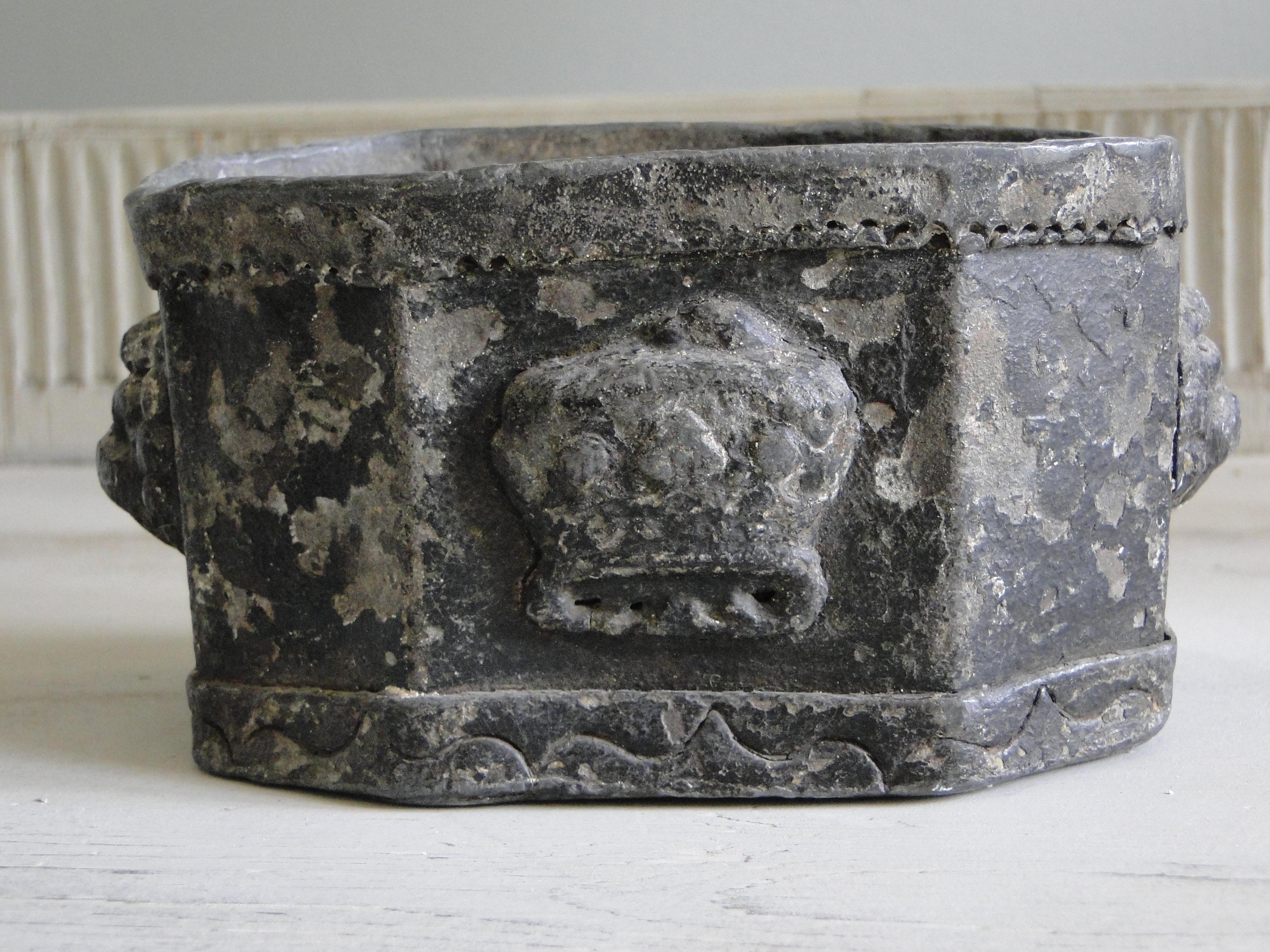 18th Century and Earlier 18th Century Lead Tobacco Box For Sale