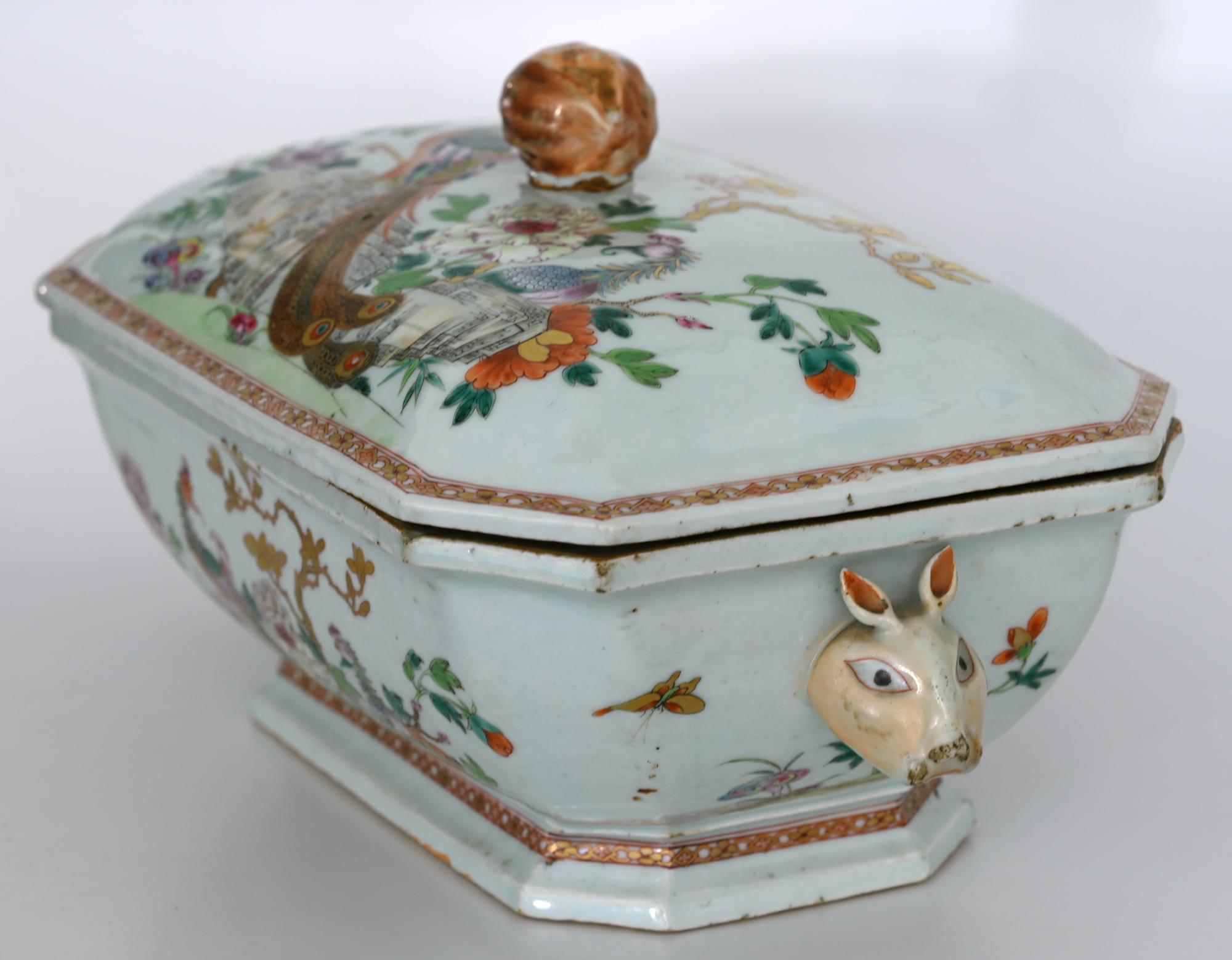 Porcelain 18th Century Lidded Terrine China Qing Dynasty, 1760-1780