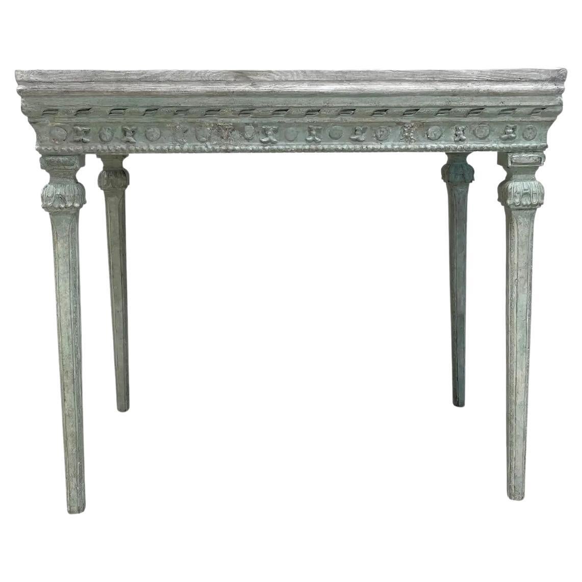 18th Century Swedish Gustavian Antique Freestanding Pinewood Tray Top Table For Sale