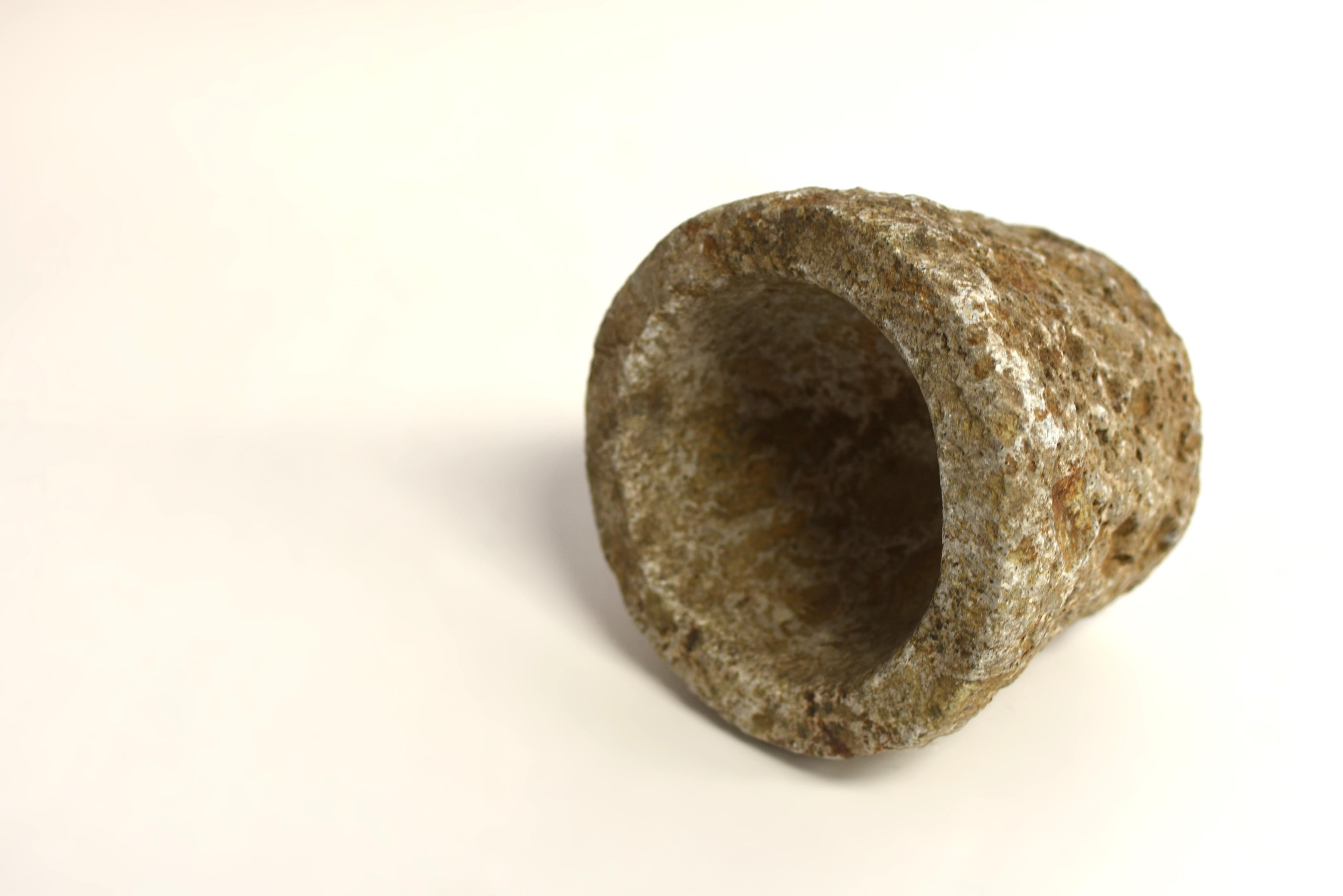 18th Century Limestone Bowl Mortar Planter 7 Lbs For Sale 3