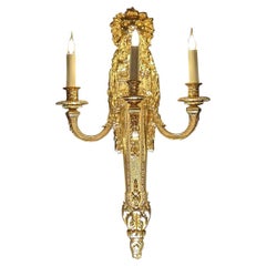 18th Century Lion Head Wall Lamp with 3 Lights in Gilted Bronze