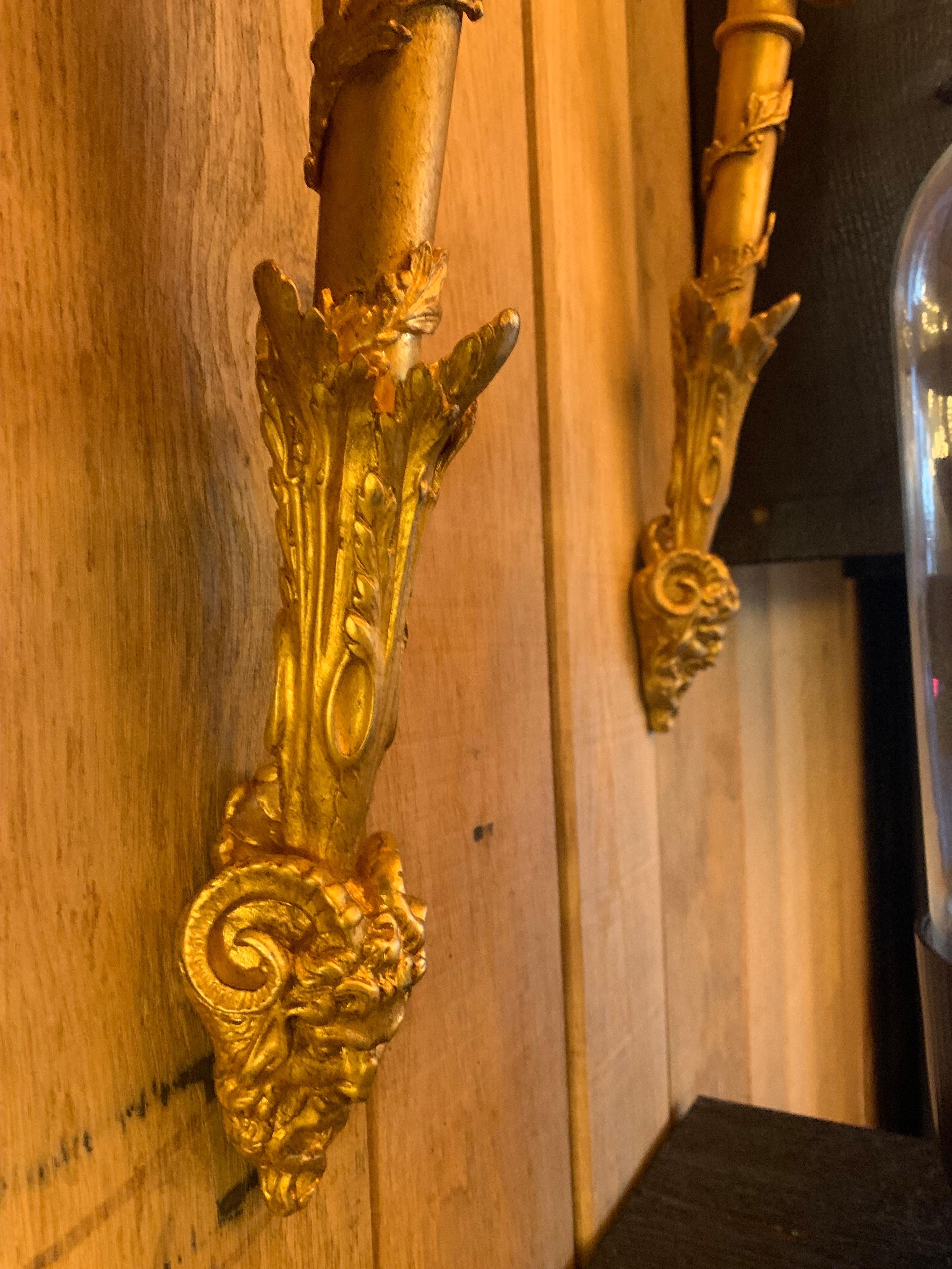 Löwen-Torch-Wandleuchte aus vergoldeter Bronze mit 24 Karat Patina aus dem 18. Jahrhundert im Angebot 5