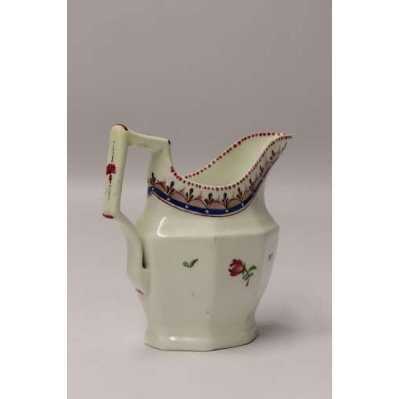 XVIIIe siècle et antérieur Pichet à crème du 18e siècle en porcelaine peint à la main Liverpool/Herculaneum, vers 1795 en vente