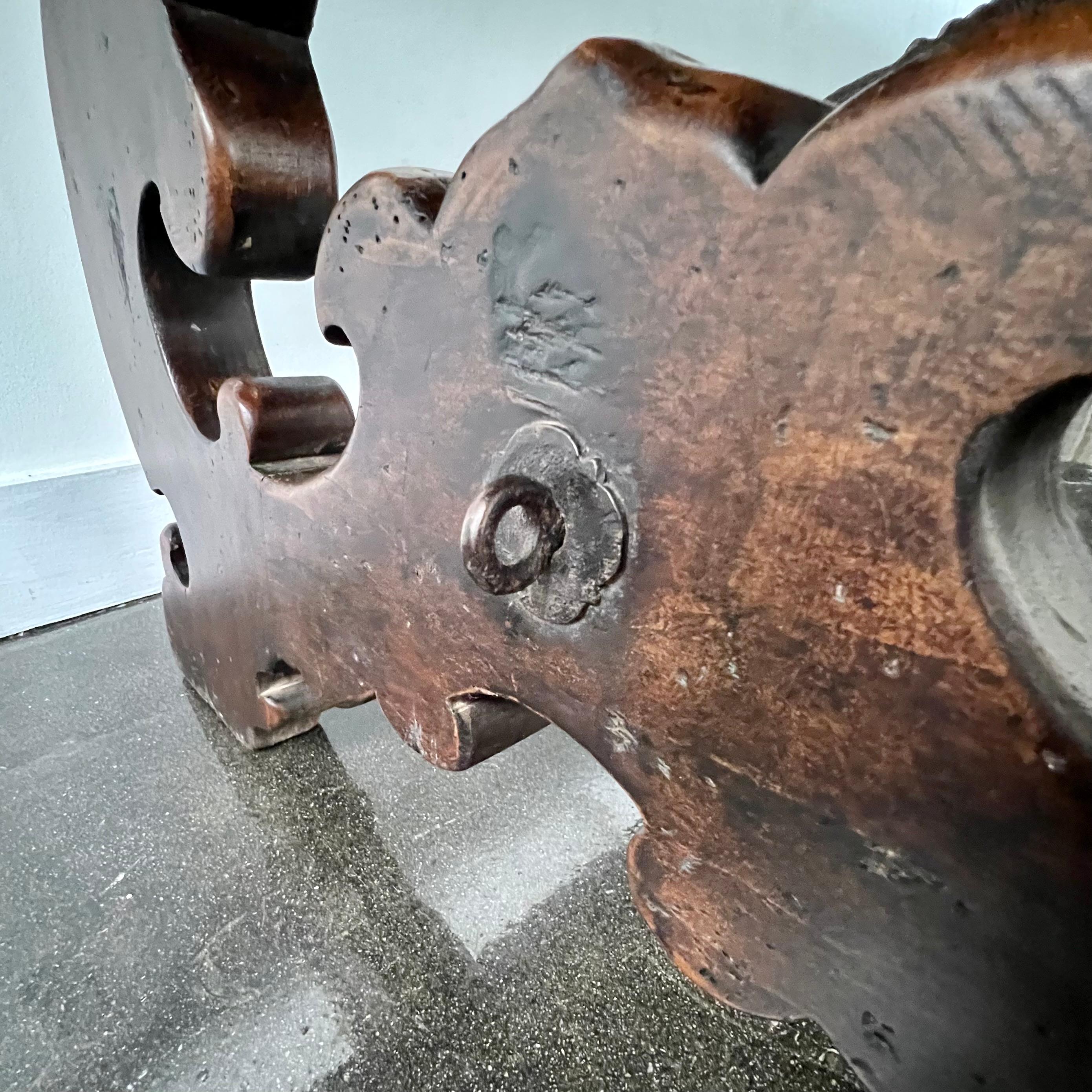 18th Century Long Walnut Florentine Italian Dining Table with Iron Strecher For Sale 2