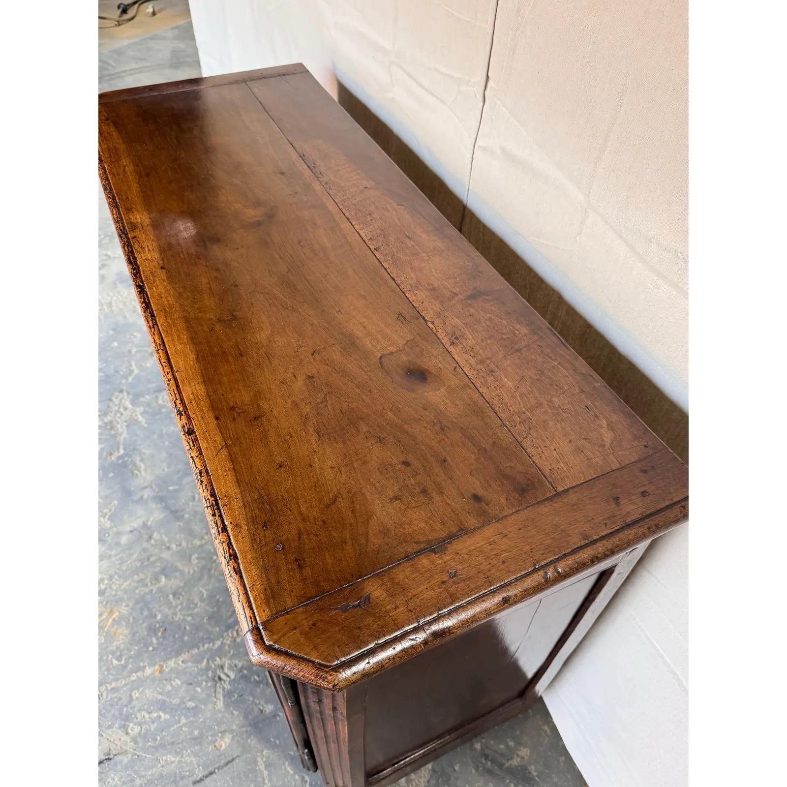 18th Century Louis XIIII Server In Good Condition For Sale In Nashville, TN
