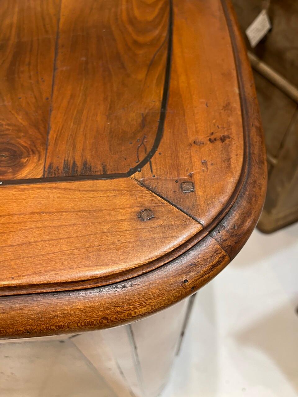 Legno Commode francese del XVIII secolo Luigi XIV in vendita