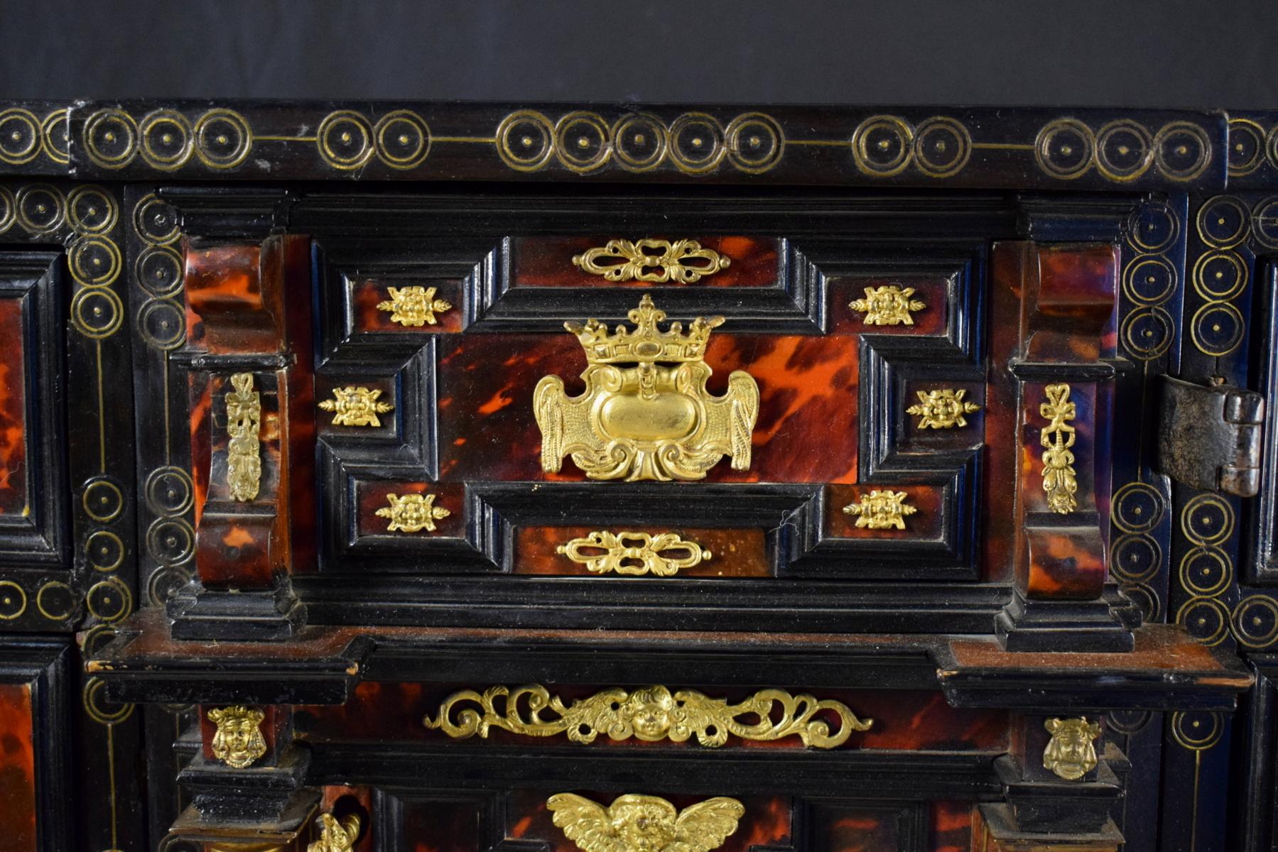 18th Century, Louis XIV Wood Apothecary Cabinet with Gilt Bronze 8
