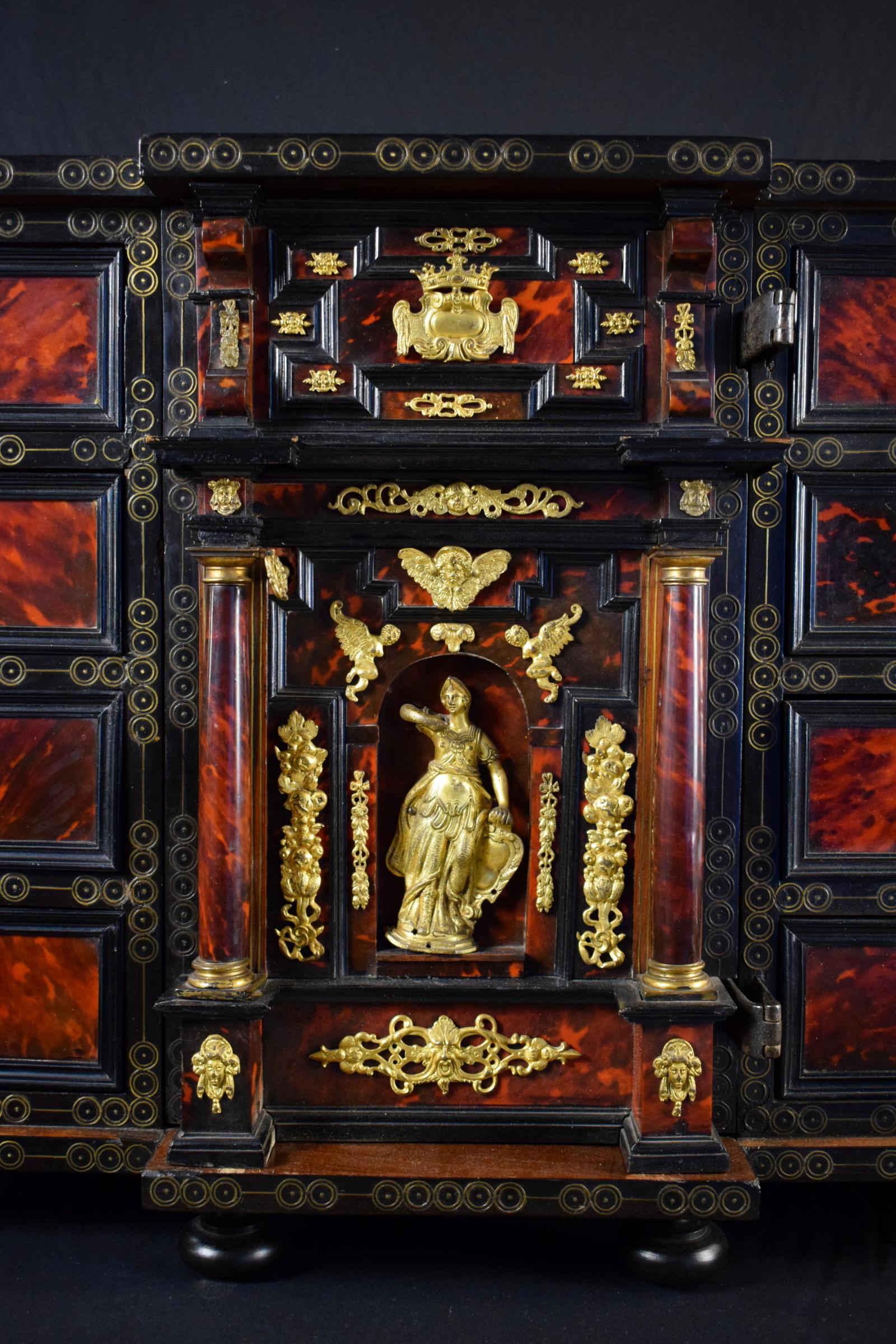 18th Century, Louis XIV Wood Apothecary Cabinet with Gilt Bronze 12