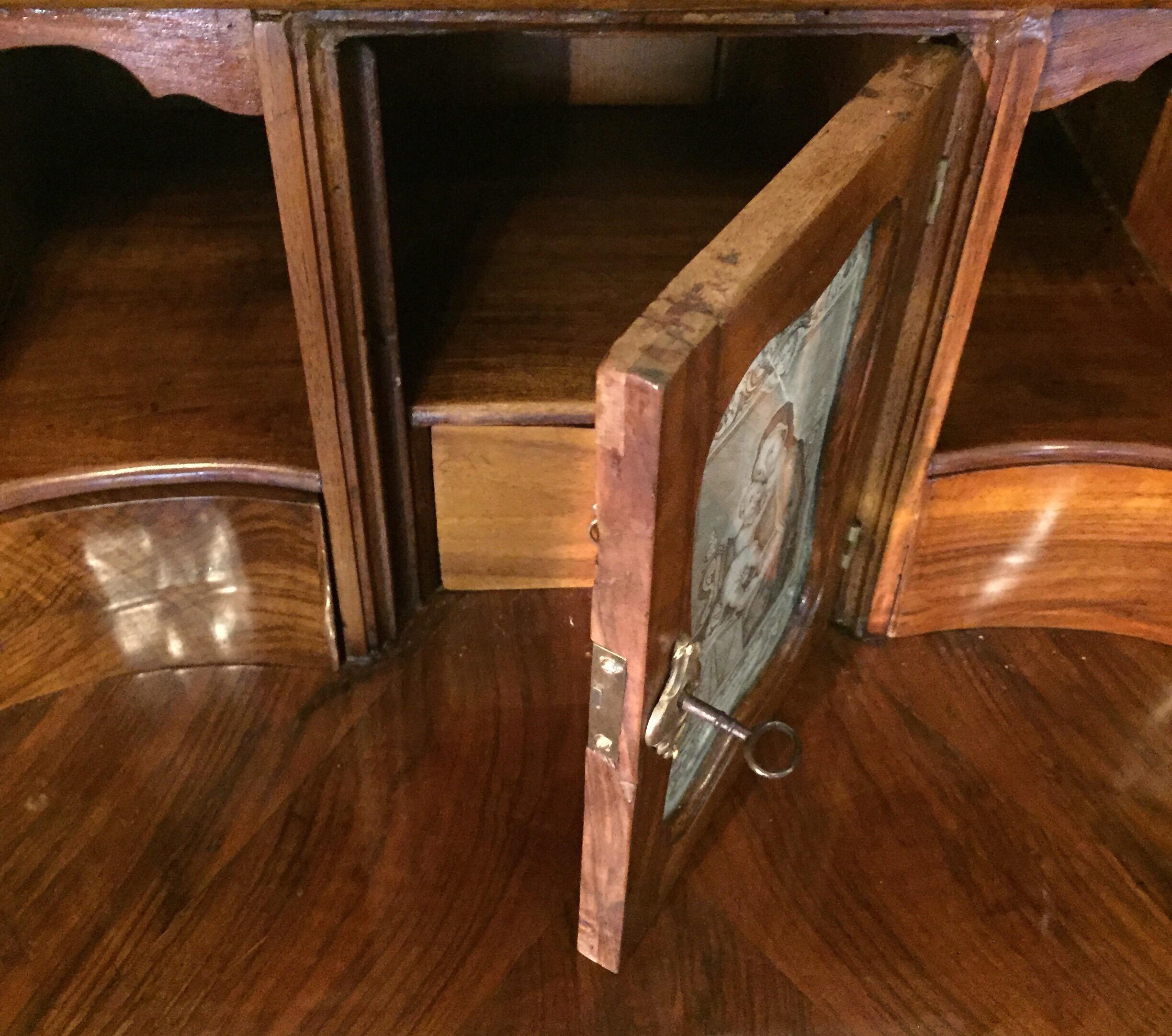 18th Century Louis XV Bureau Italian Genoese Walnut Marquetry Drop-Front Desk For Sale 9