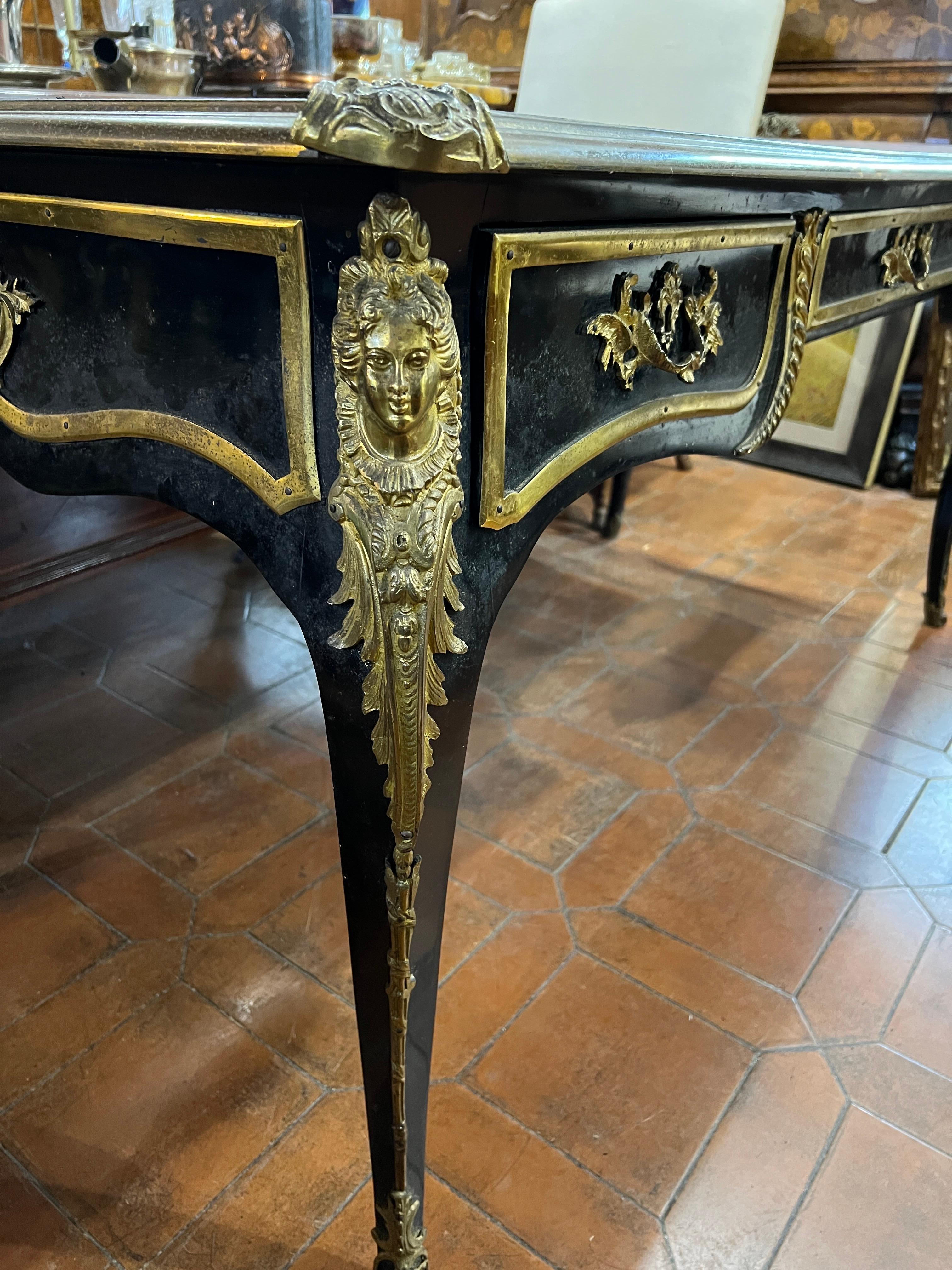 19th Century Louis XV Bureau Plat, Writing Desk In Good Condition In Roma, RM