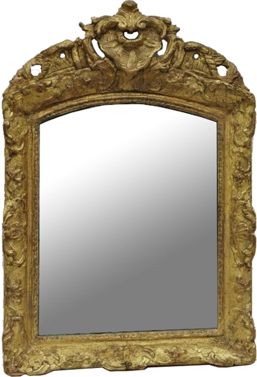 French Louis XV Carved Giltwood Mirror circa 1730