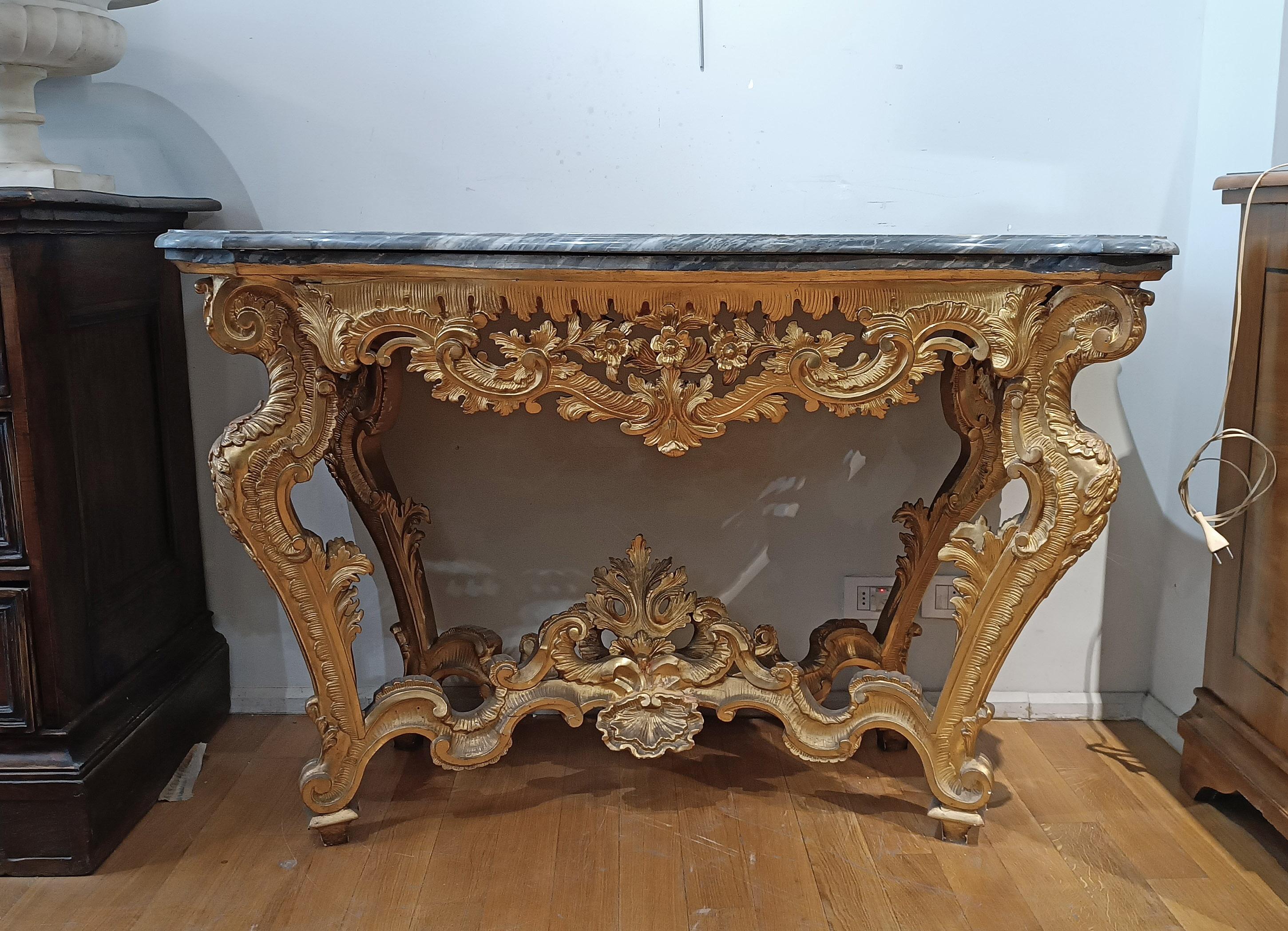 lOUIS XV KONSOLLE DES 18. JAHRHUNDERTS AUS GOLDEM HOLZ UND BARDIGLIO-MARBEL im Angebot 3