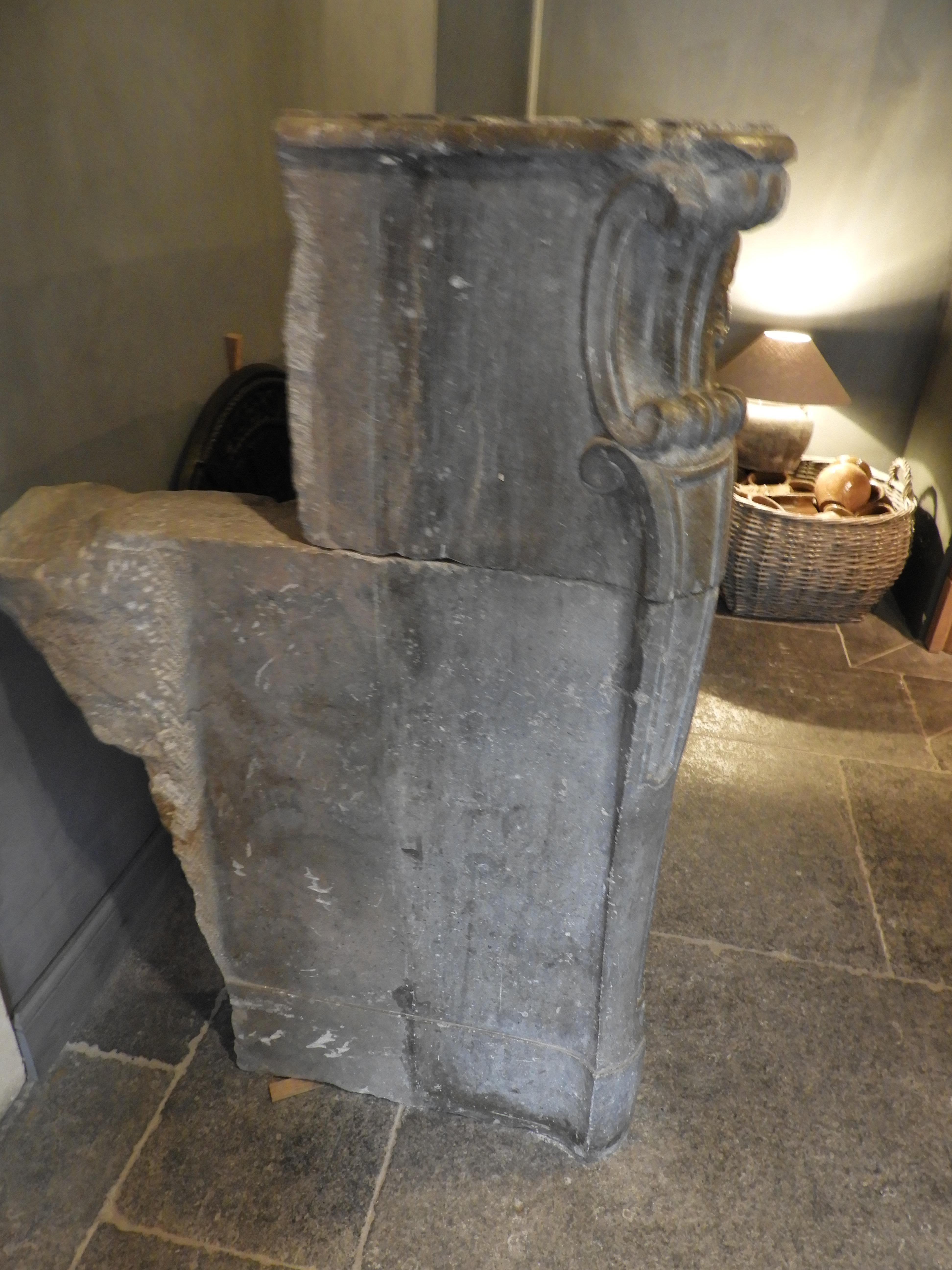 18th Century Louis XV Fireplace in Grey Limestone 2