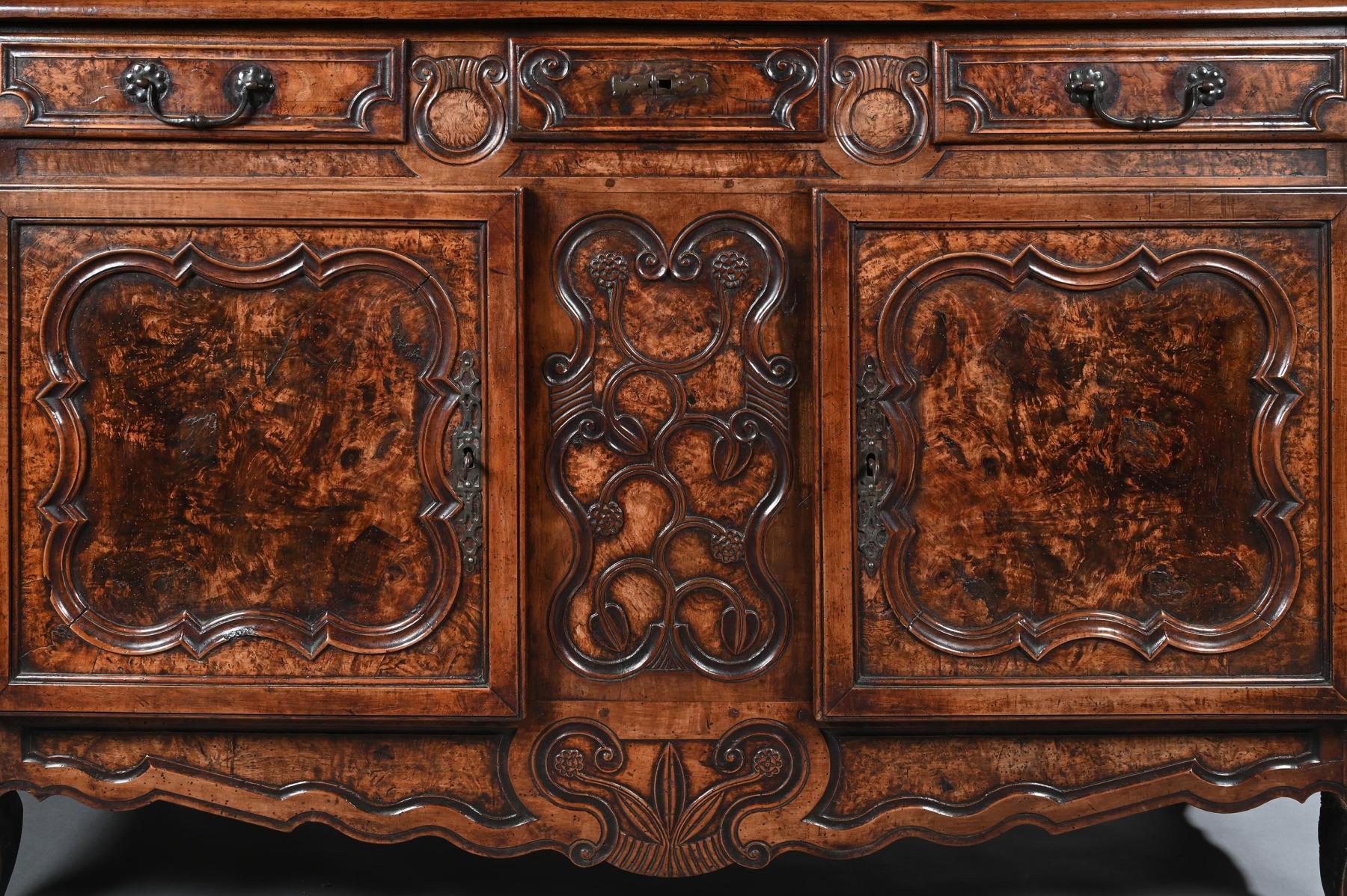 18th Century Louis XV French Burr Ash Bressan Buffet of Excellent Color 1