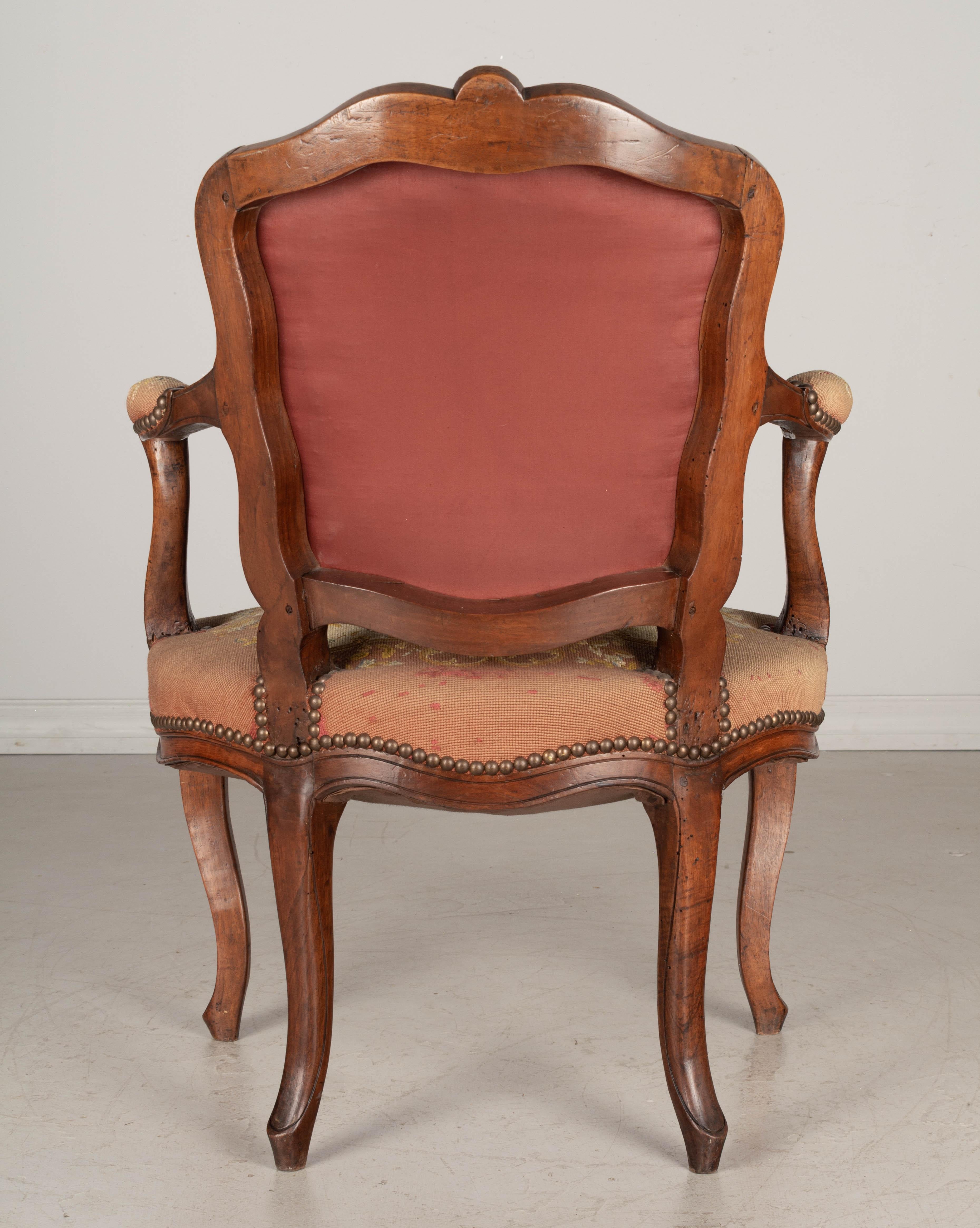 18th Century Louis XV French Fauteuil Armchair For Sale 2