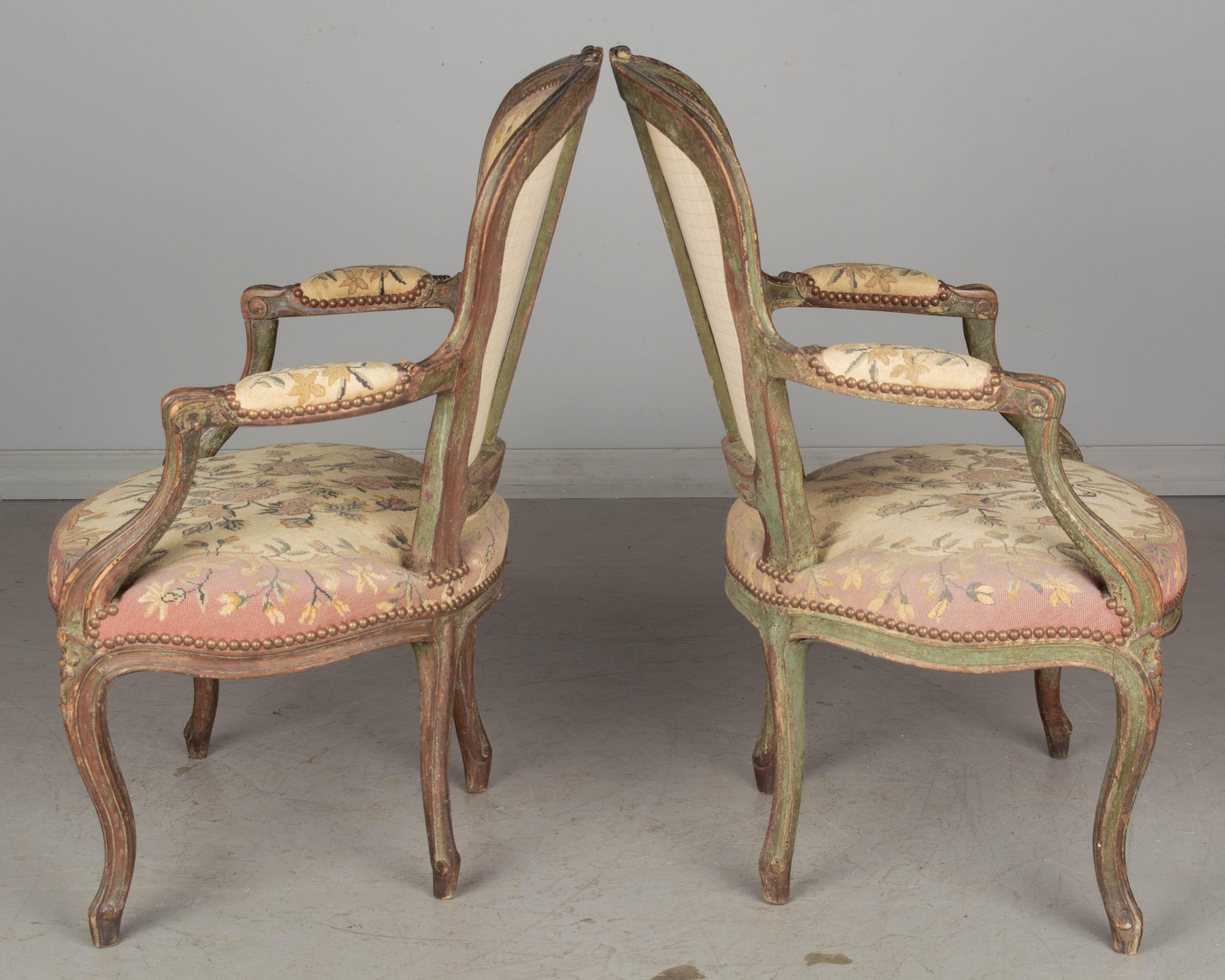 18th Century Louis XV French Fauteuil Armchairs, a Pair In Good Condition In Winter Park, FL