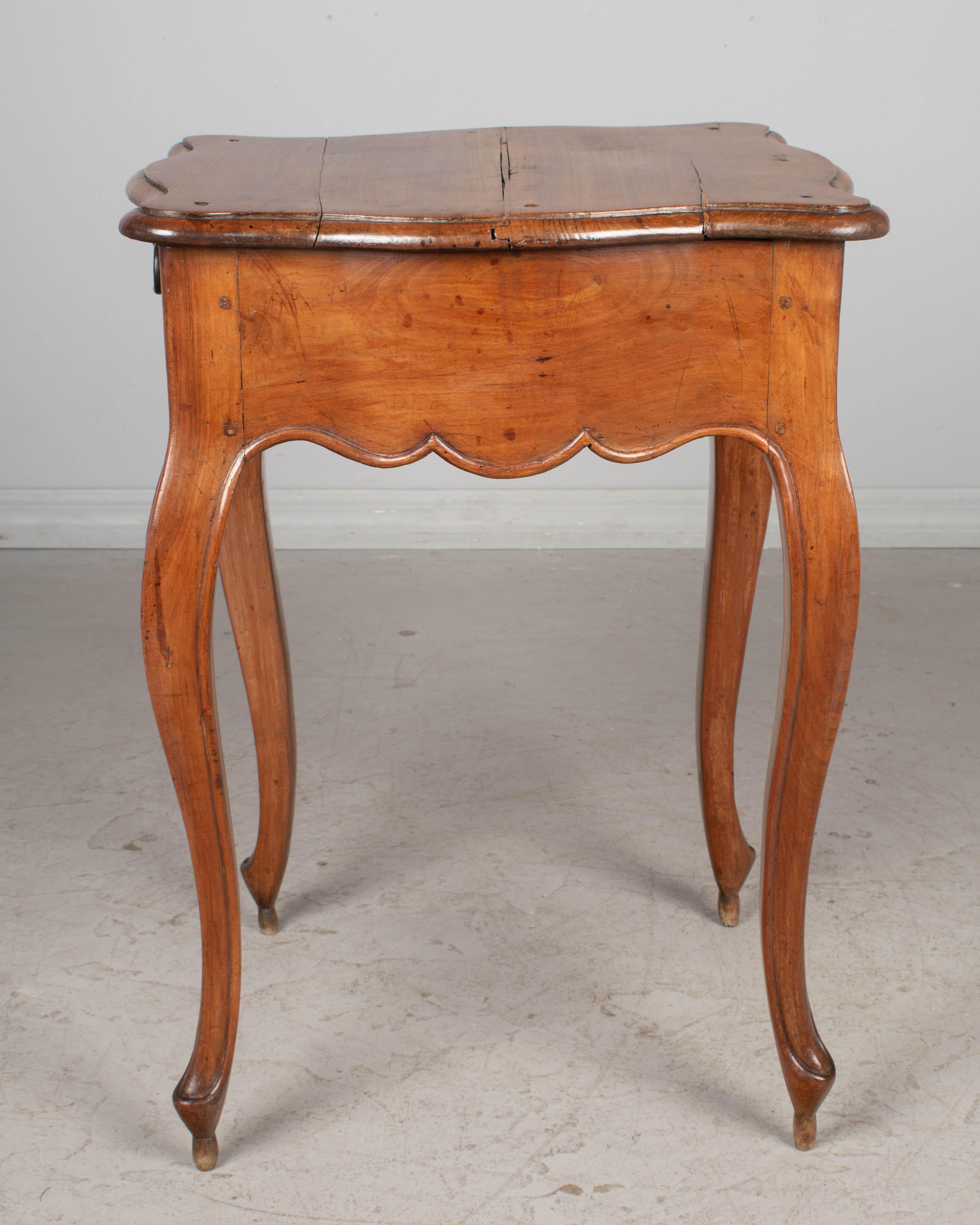 18th Century Louis XV French Provençal Side Table For Sale 5