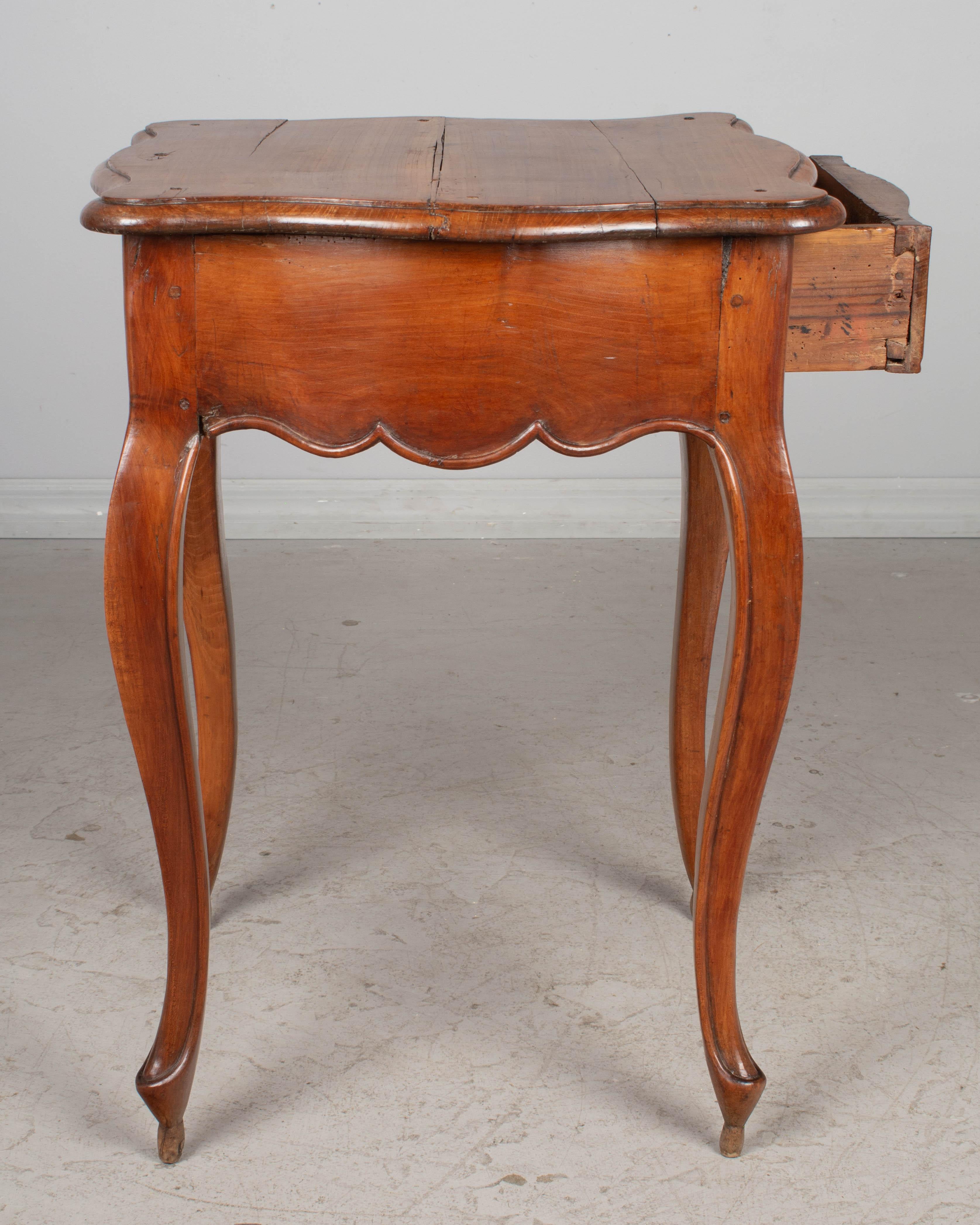 18th Century Louis XV French Provençal Side Table For Sale 4