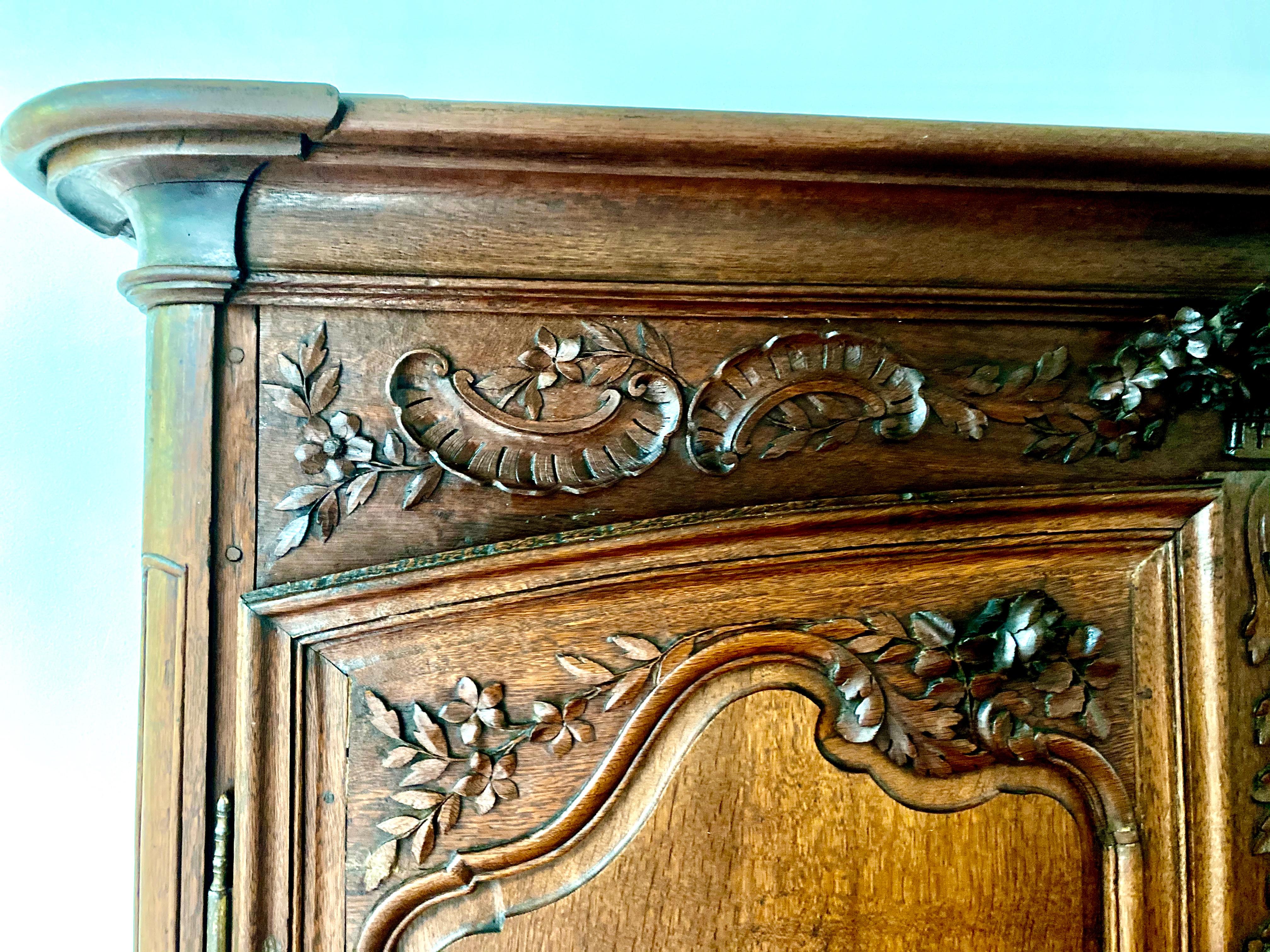 Hand-Carved 18th Century Louis XV French Provincial Carved Armoire or Wardrobe France, 1700s For Sale
