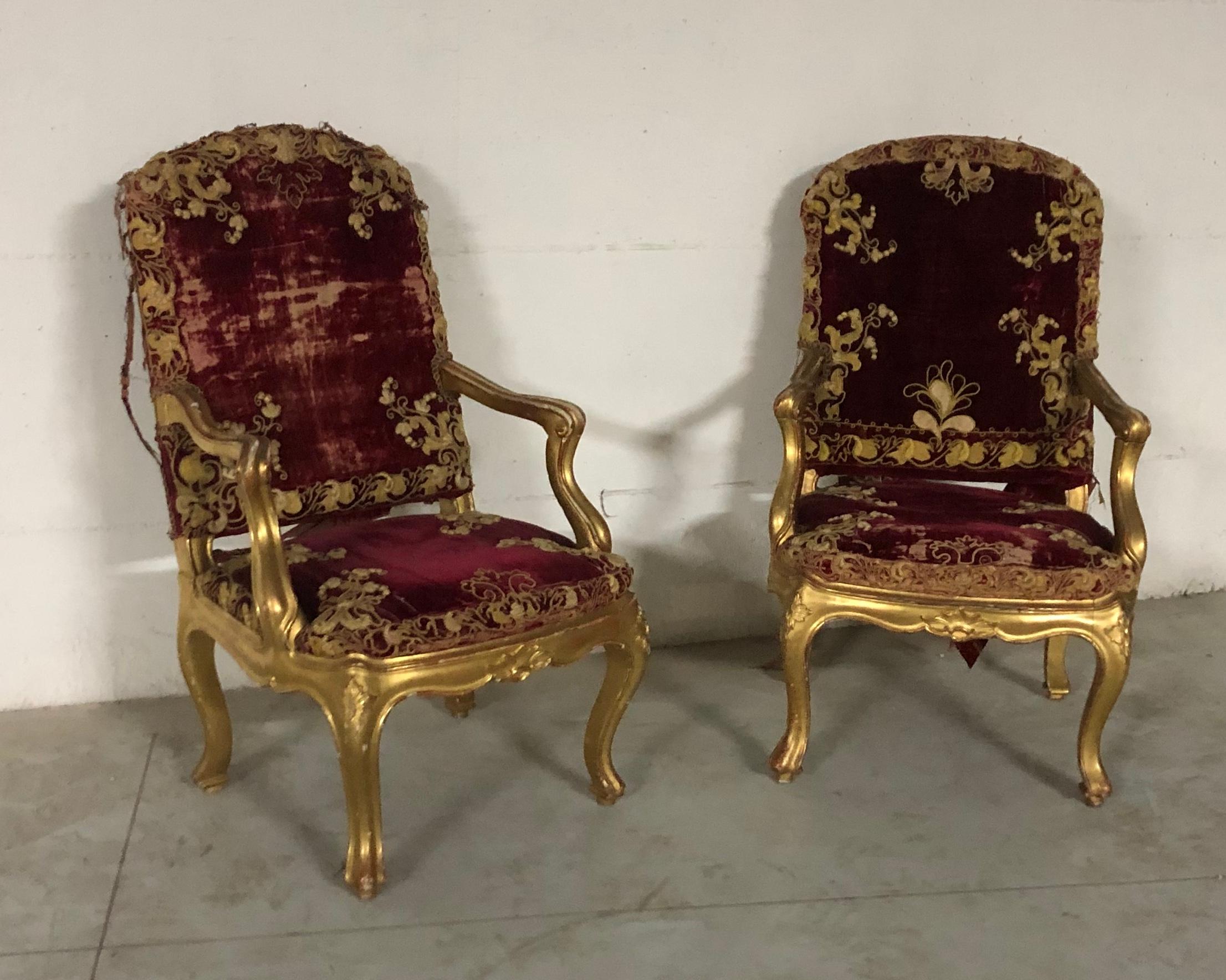 18th Century Louis XV Pair of France Wooden Gilt Armchair Original Red Gold For Sale 5